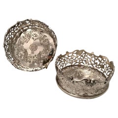 Paire de  Sous-verres à bouteille en argent de l'époque victorienne ancienne