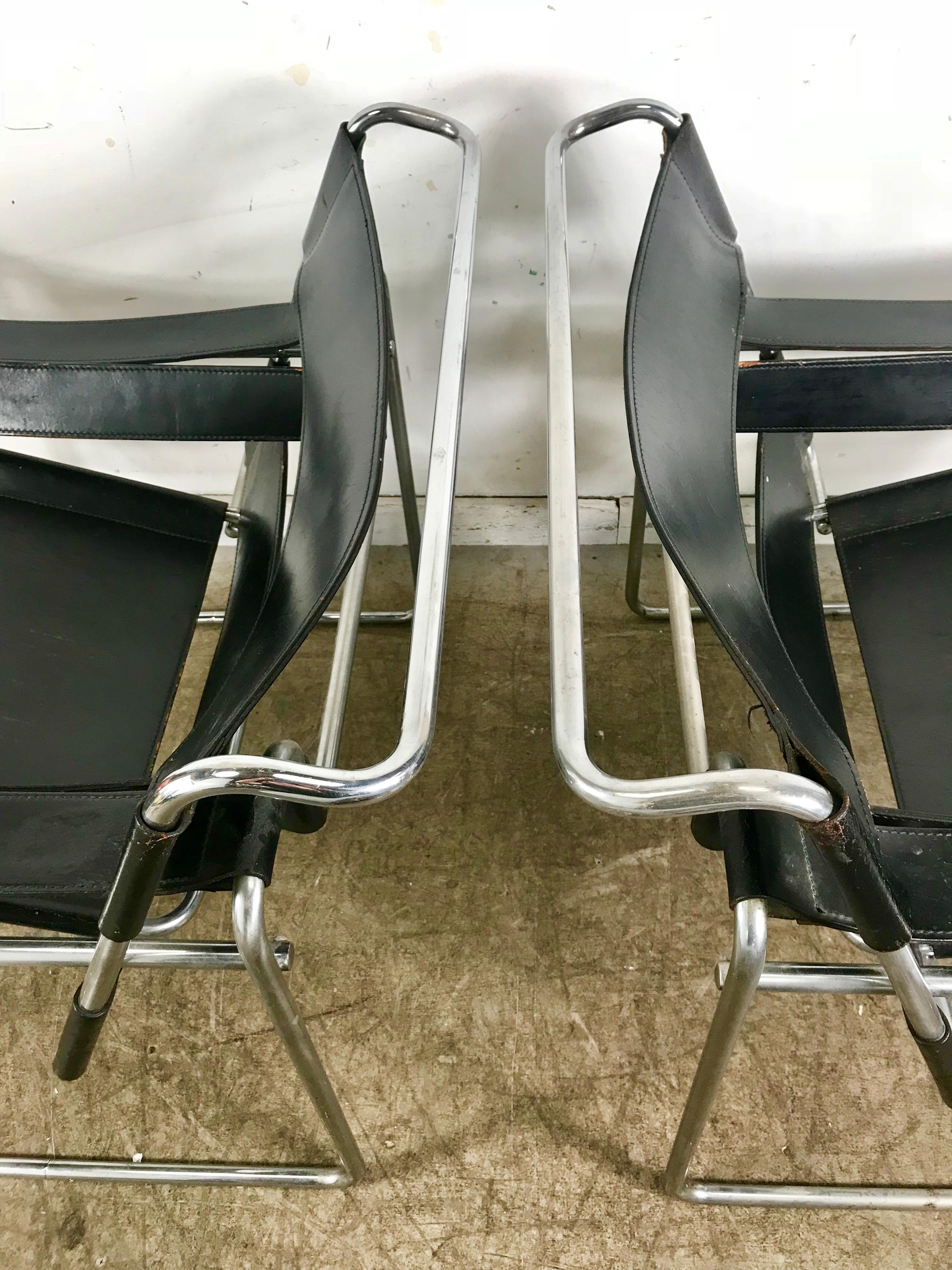 Mid-20th Century Pair of Early Wassily Chairs by Marcel Breuer for Knoll, Leather and Chrome For Sale
