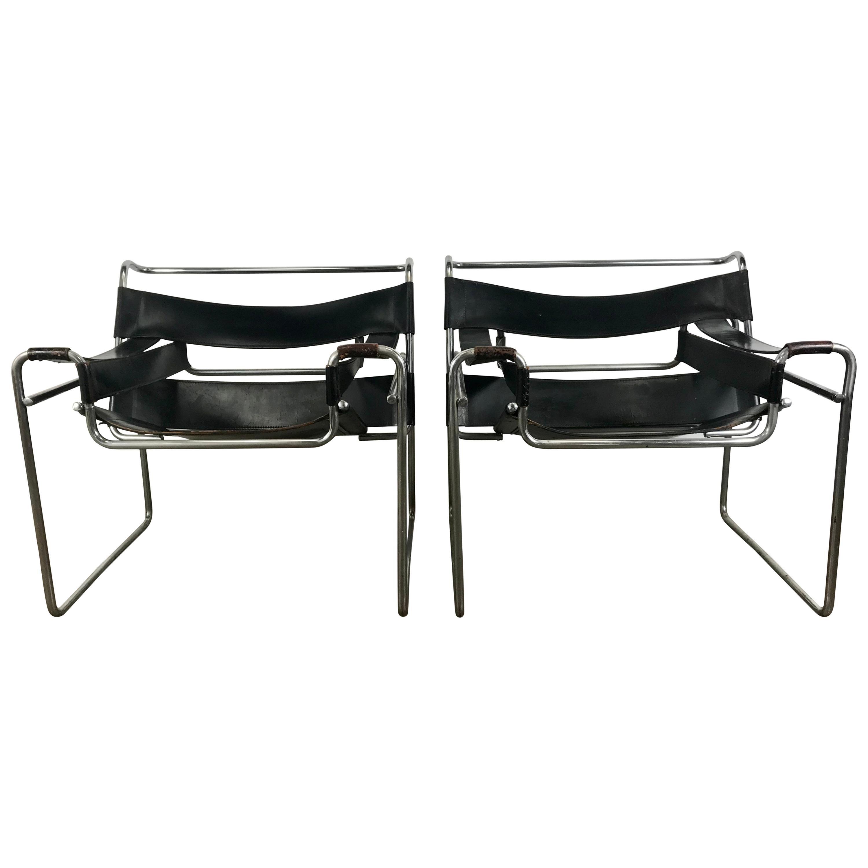 Pair of Early Wassily Chairs by Marcel Breuer for Knoll, Leather and Chrome