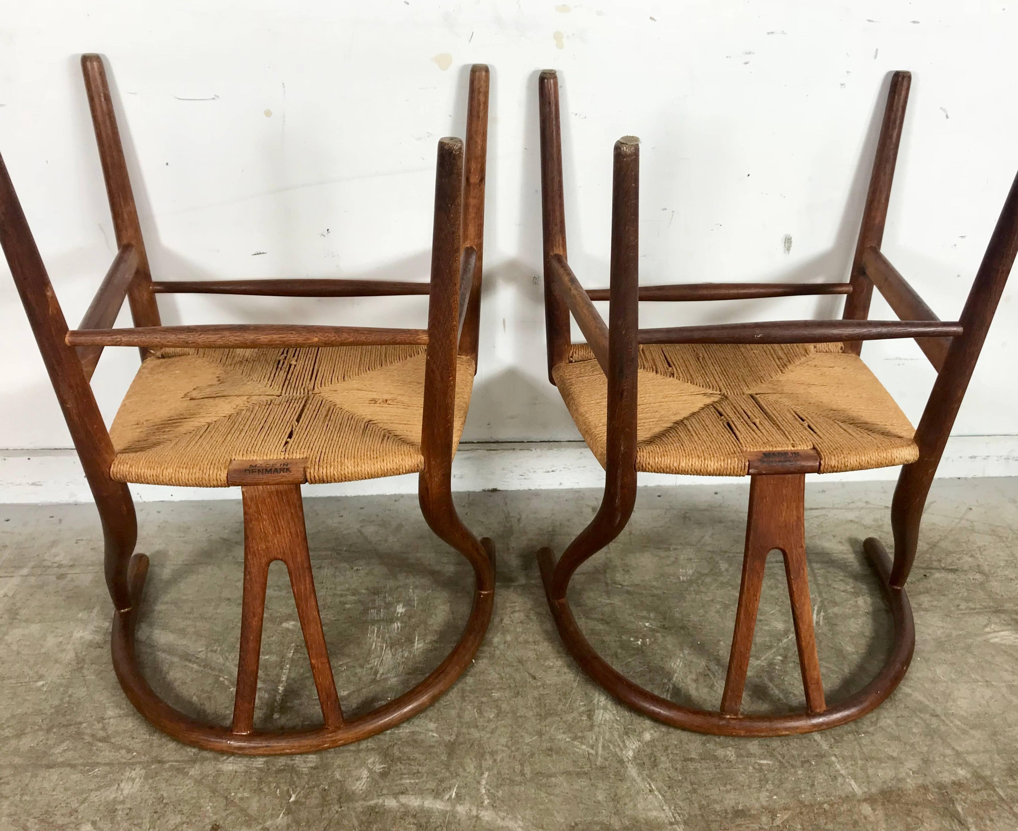 Pair of Early Wishbone Chairs in Oak Designed by Hans Wegner 3