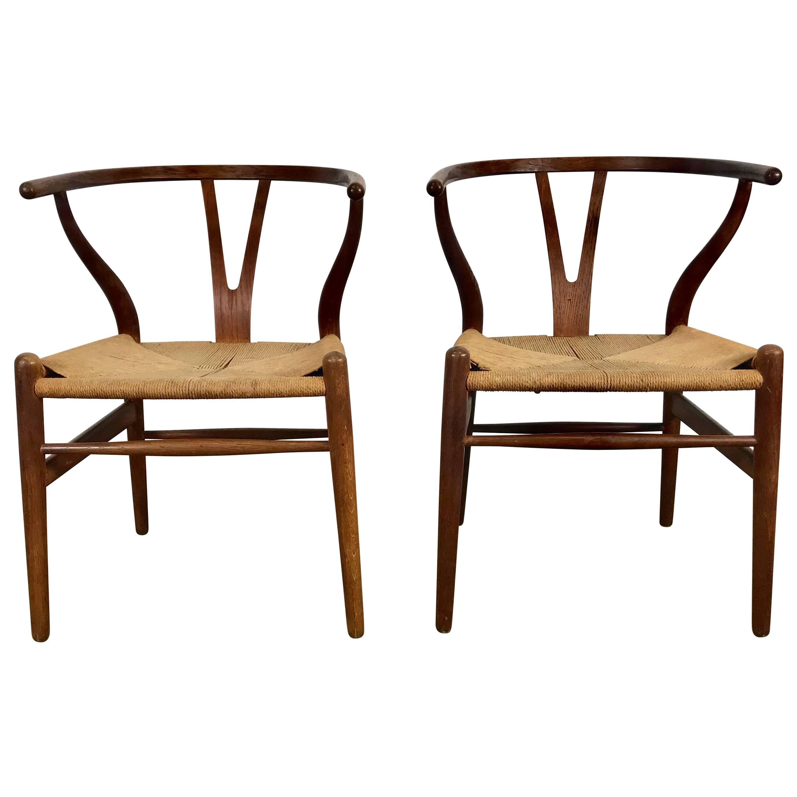 Pair of Early Wishbone Chairs in Oak Designed by Hans Wegner