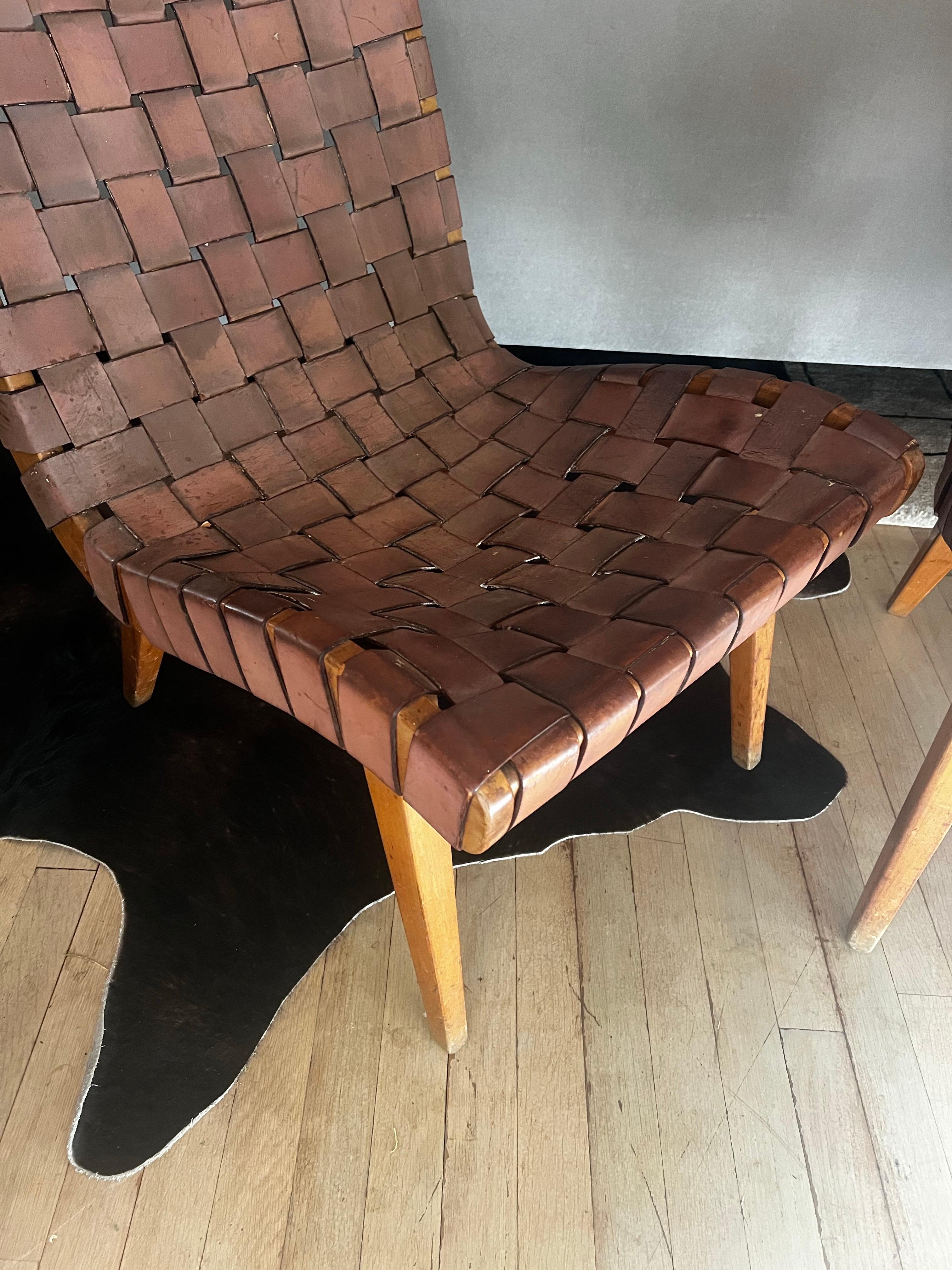 Paar frühgewebte Leder-Loungesessel von Jens Risom für Knoll (20. Jahrhundert) im Angebot