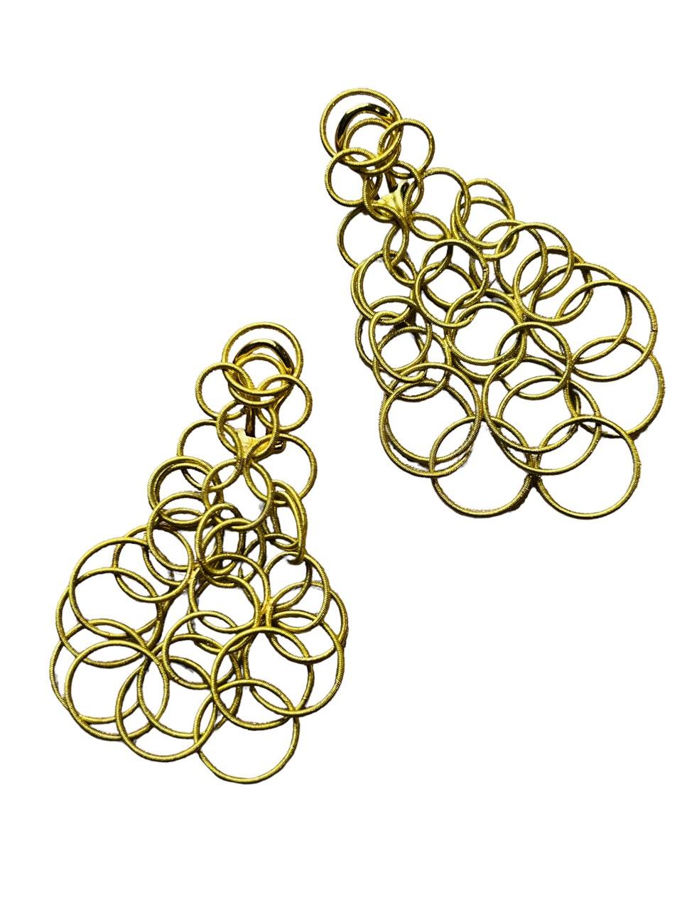 Pair of Earrings Signed Buccellati in 18 Carat Yellow Gold 3