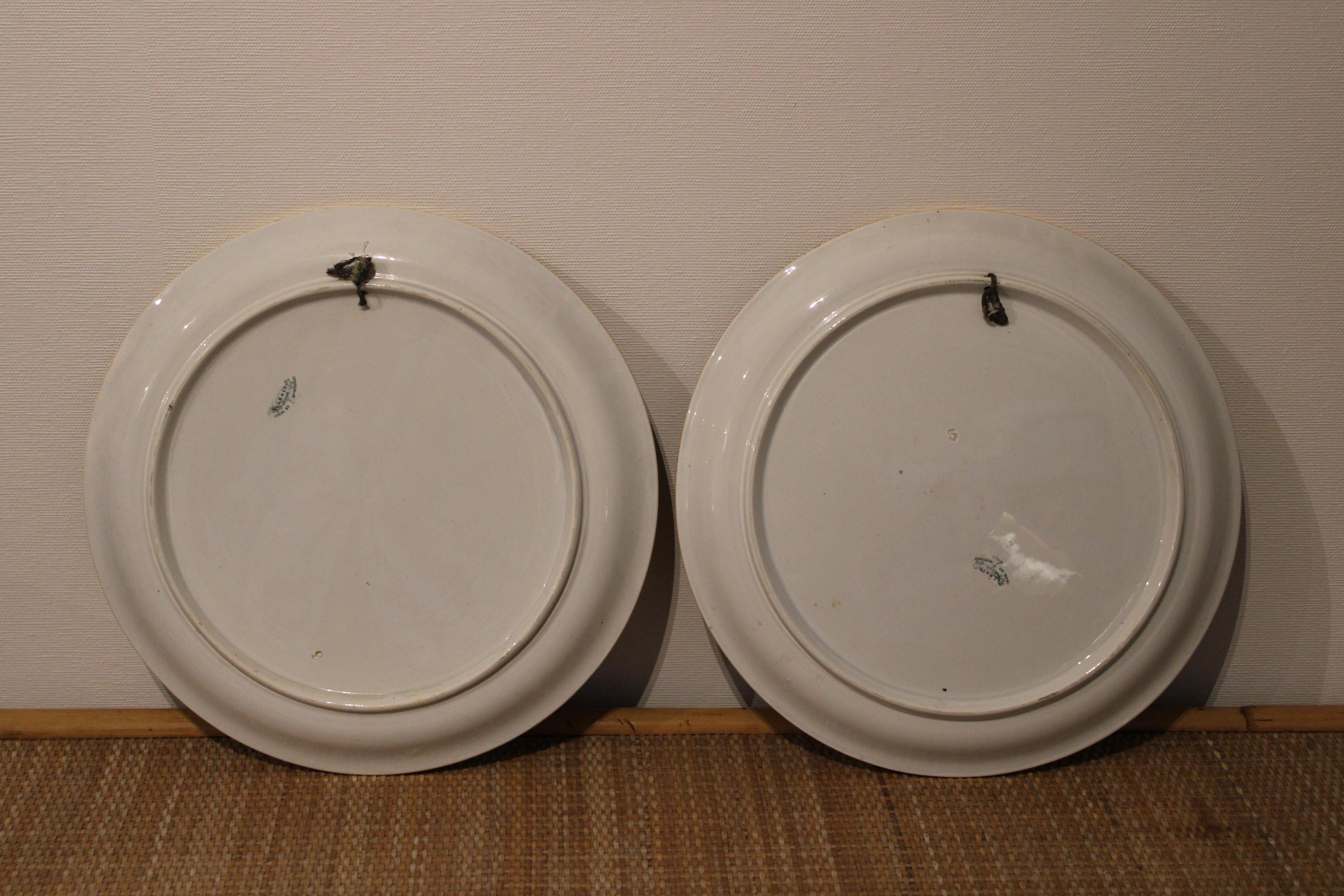 Pair of Earthenware Plates, Creil Et Montereau Manufacturer, France 19th Century For Sale 9