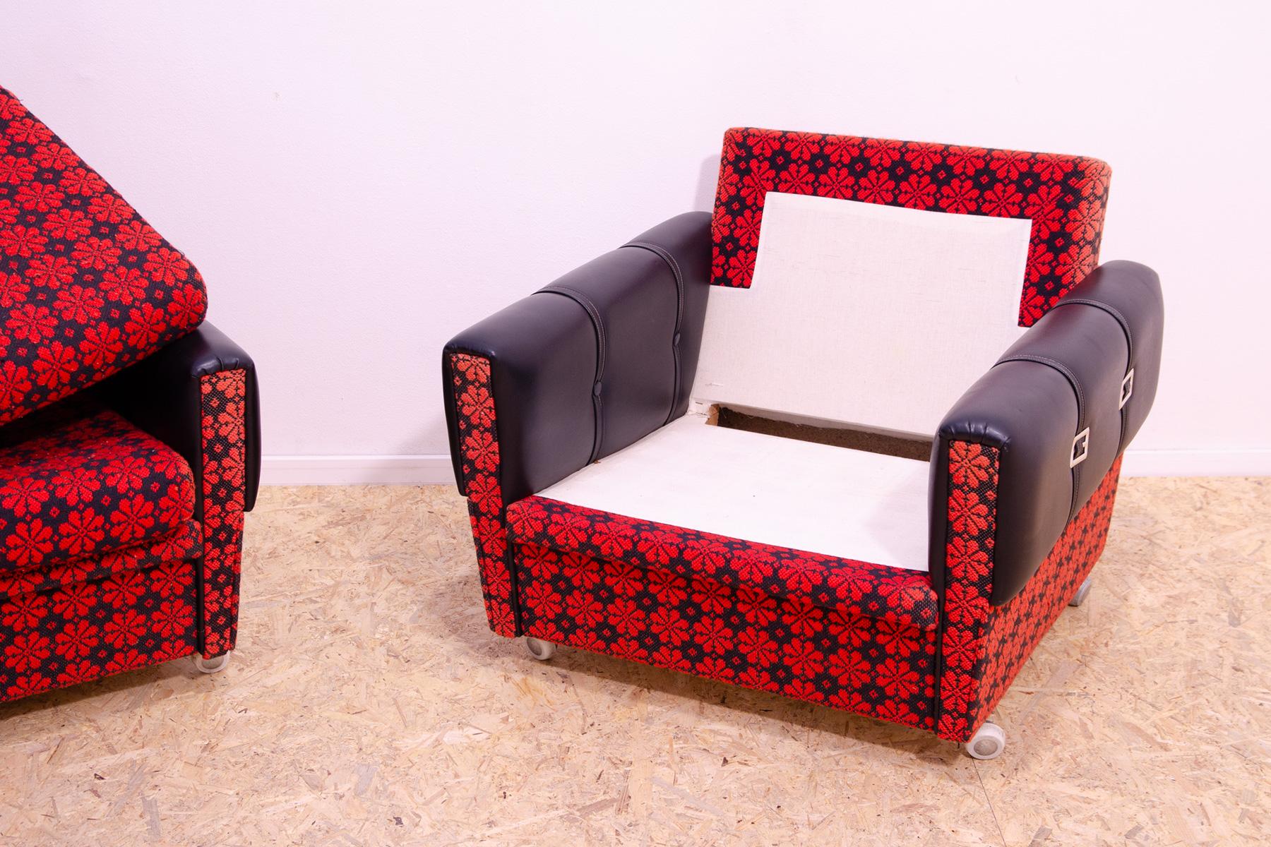 Pair of Eastern bloc Vintage armchairs, 1970´s, Czechoslovakia For Sale 8