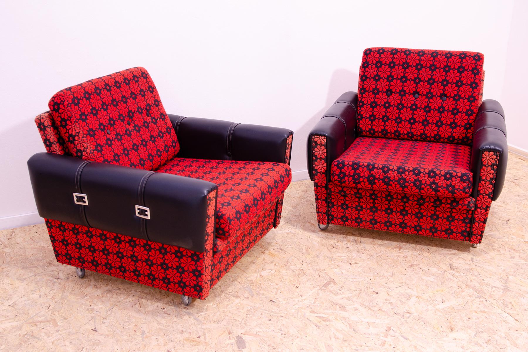 Mid-Century Modern Pair of Eastern bloc Vintage armchairs, 1970´s, Czechoslovakia For Sale