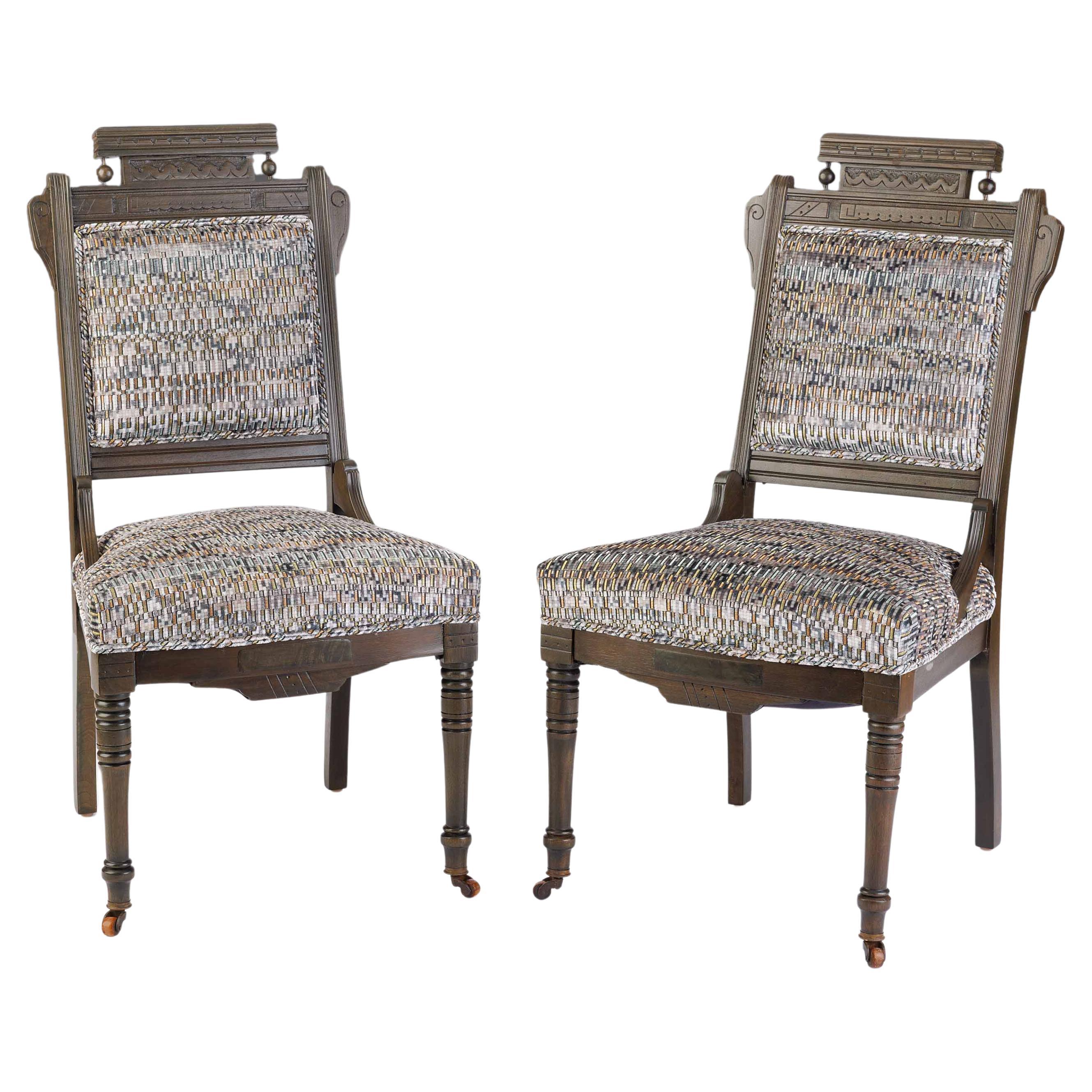 Paire de chaises d
appoint anciennes Eastlake en velours Tiano Gunmetal