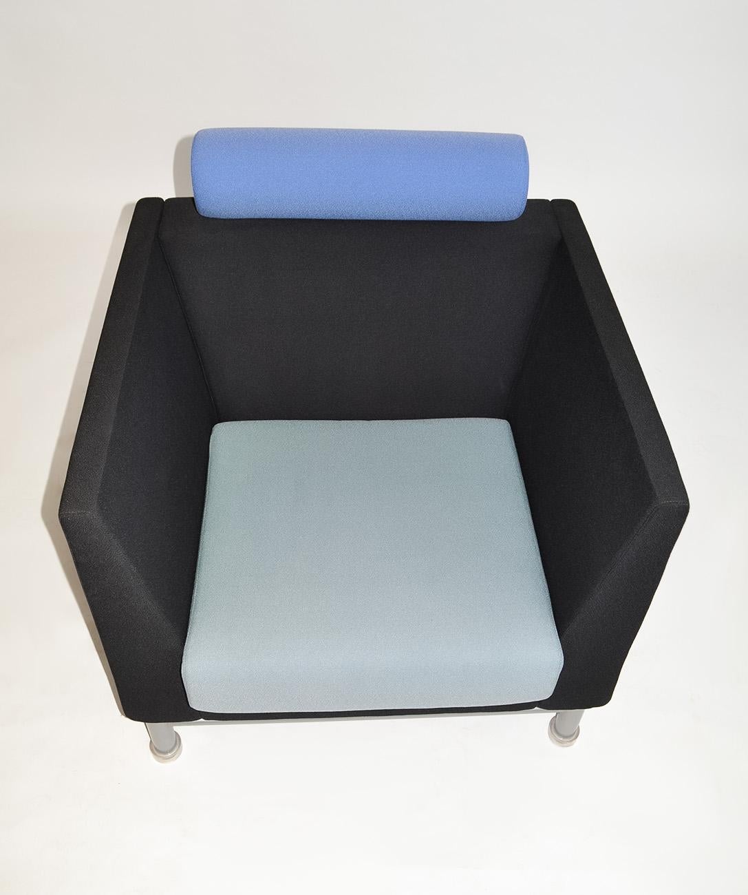 Metal Pair of Eastside Club Lounge Chairs by Ettore Sottsass for Knoll, 1980s For Sale