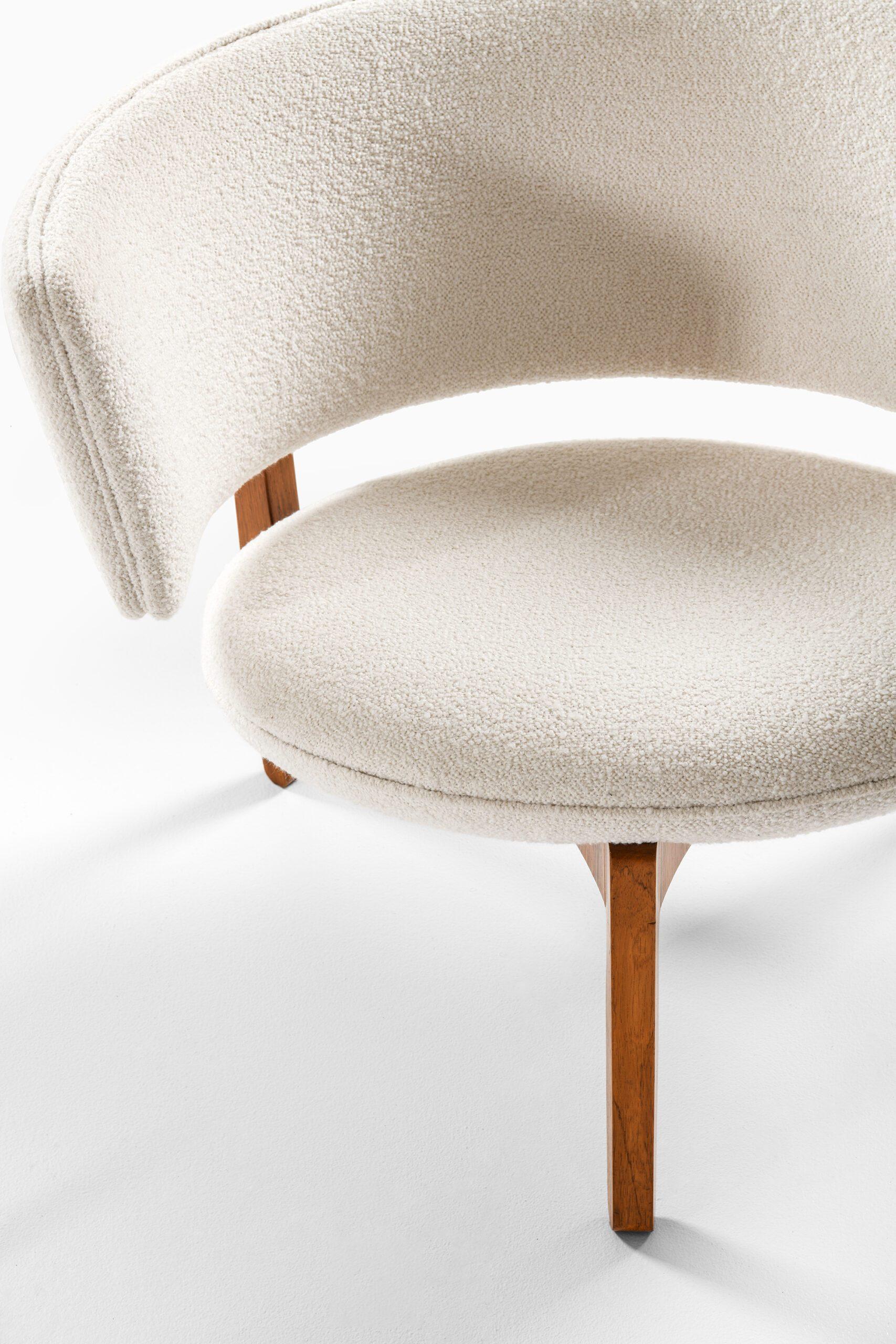 Mid-Century moderno Coppia di sedie e sgabelli in palissandro disegnati da Sven Ellekær, 1962 in vendita