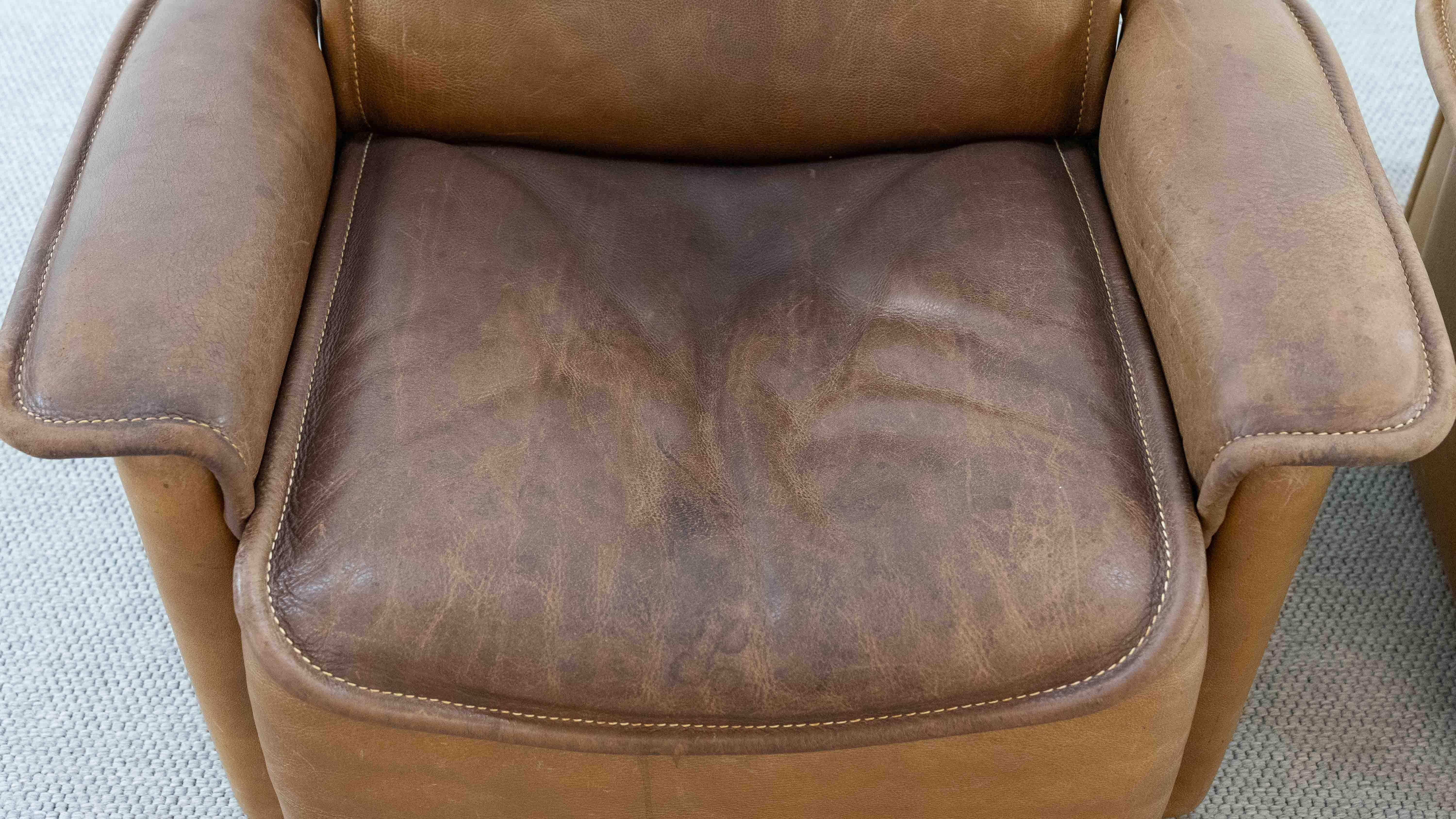 Paire de fauteuils de De Sede, Model No No 12 en cuir cognac, années 70 en vente 1