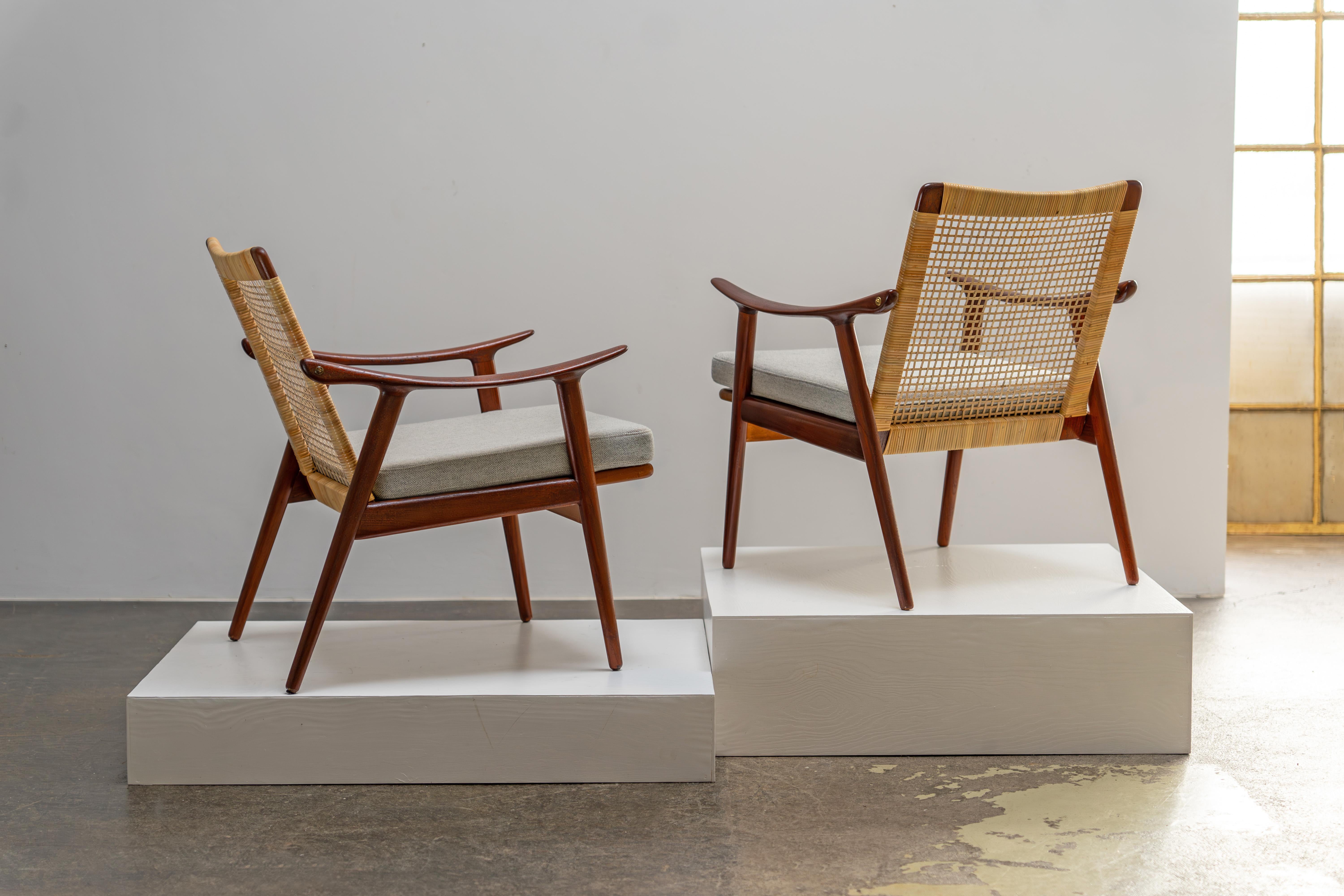 Pair of Easy Chairs by Fredrik A. Kayser Teak and Rattan, Vatne Norway, 1950s In Good Condition In Rosendahl, DE