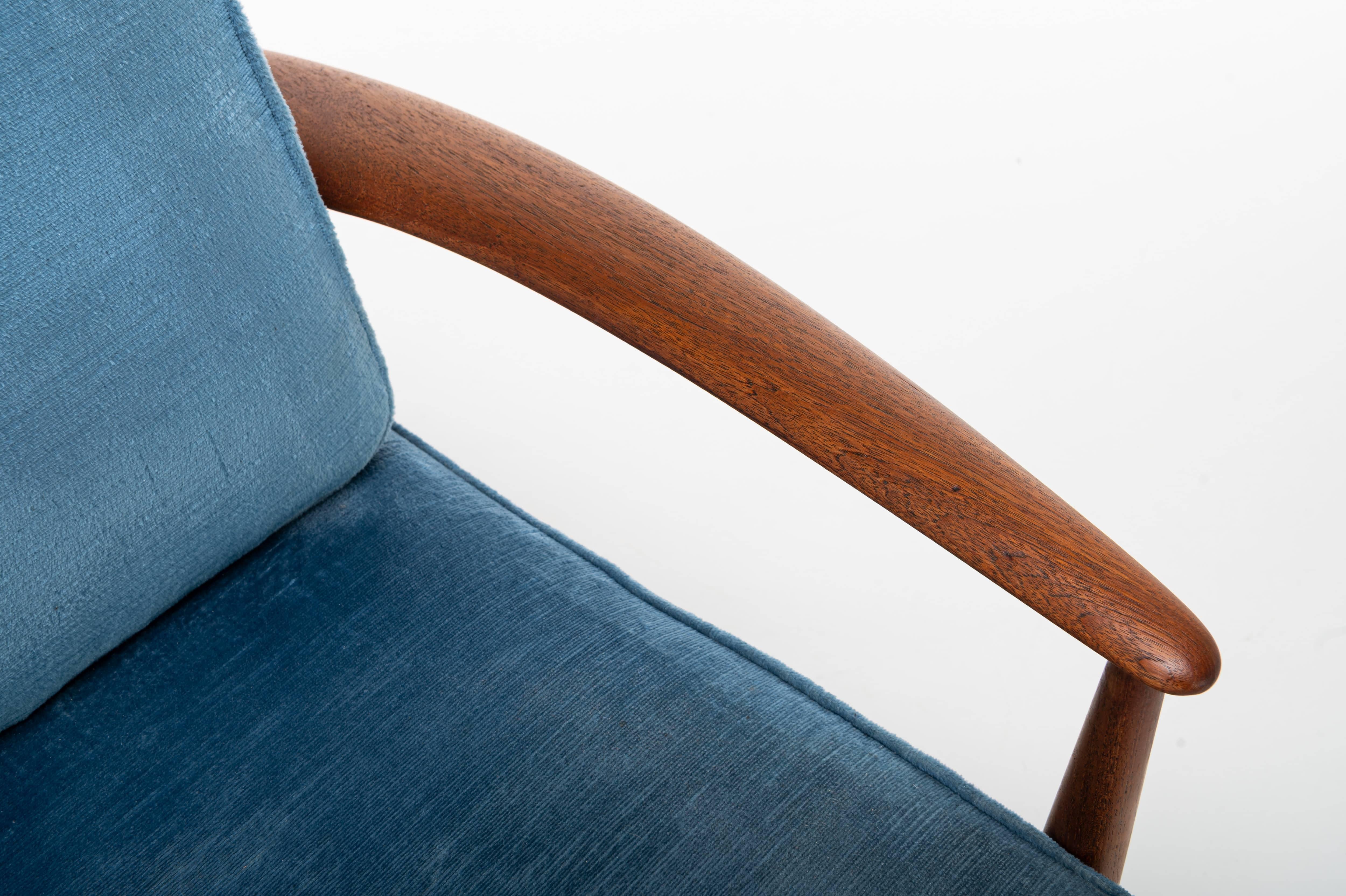 Danish Pair of easy chairs by Grete Jalk for France & Daverkosen, Denmark 1962 For Sale