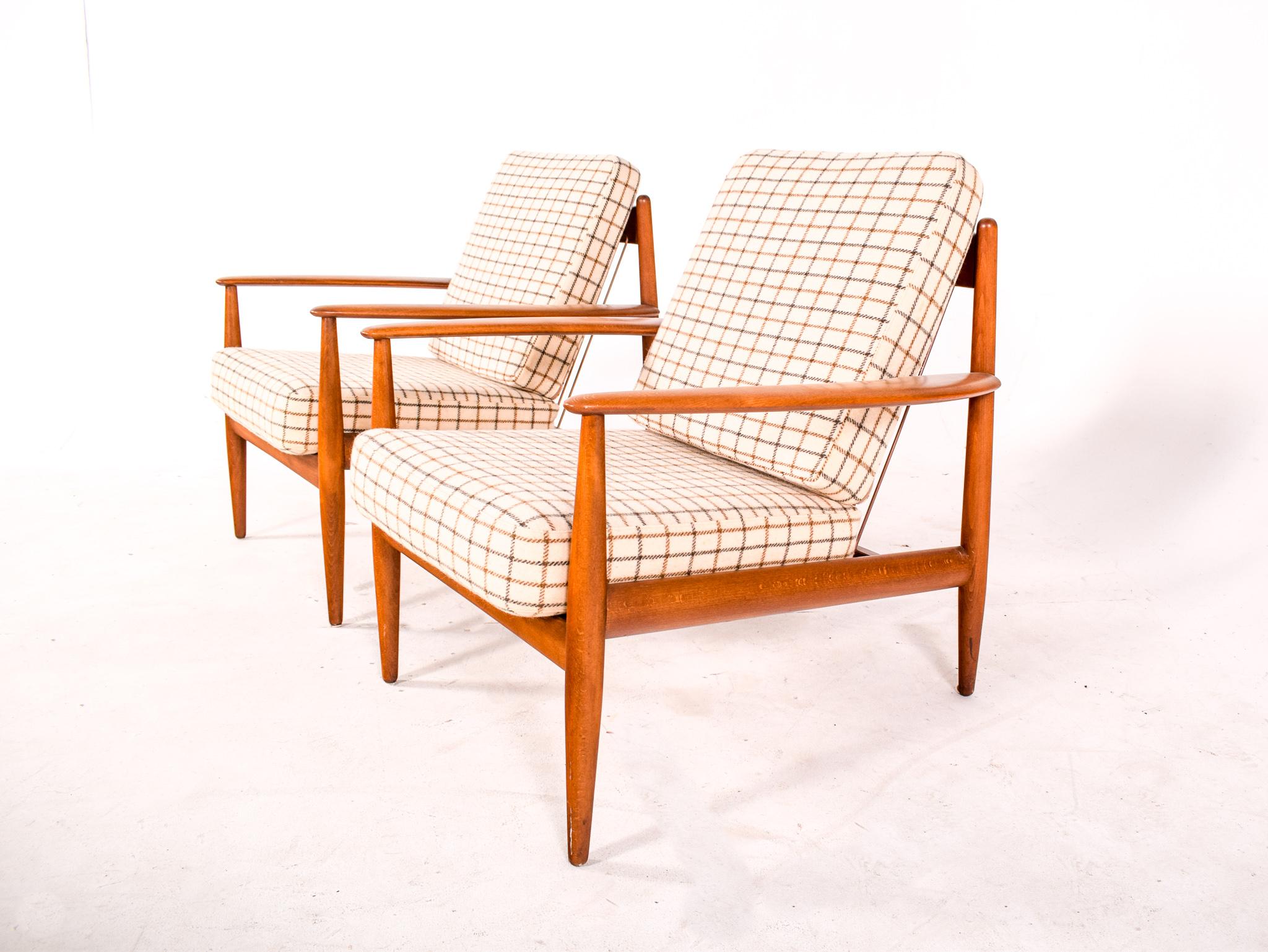 Danish Pair of Easy Chairs by Grete Jalk, Model FD-118, 1950s