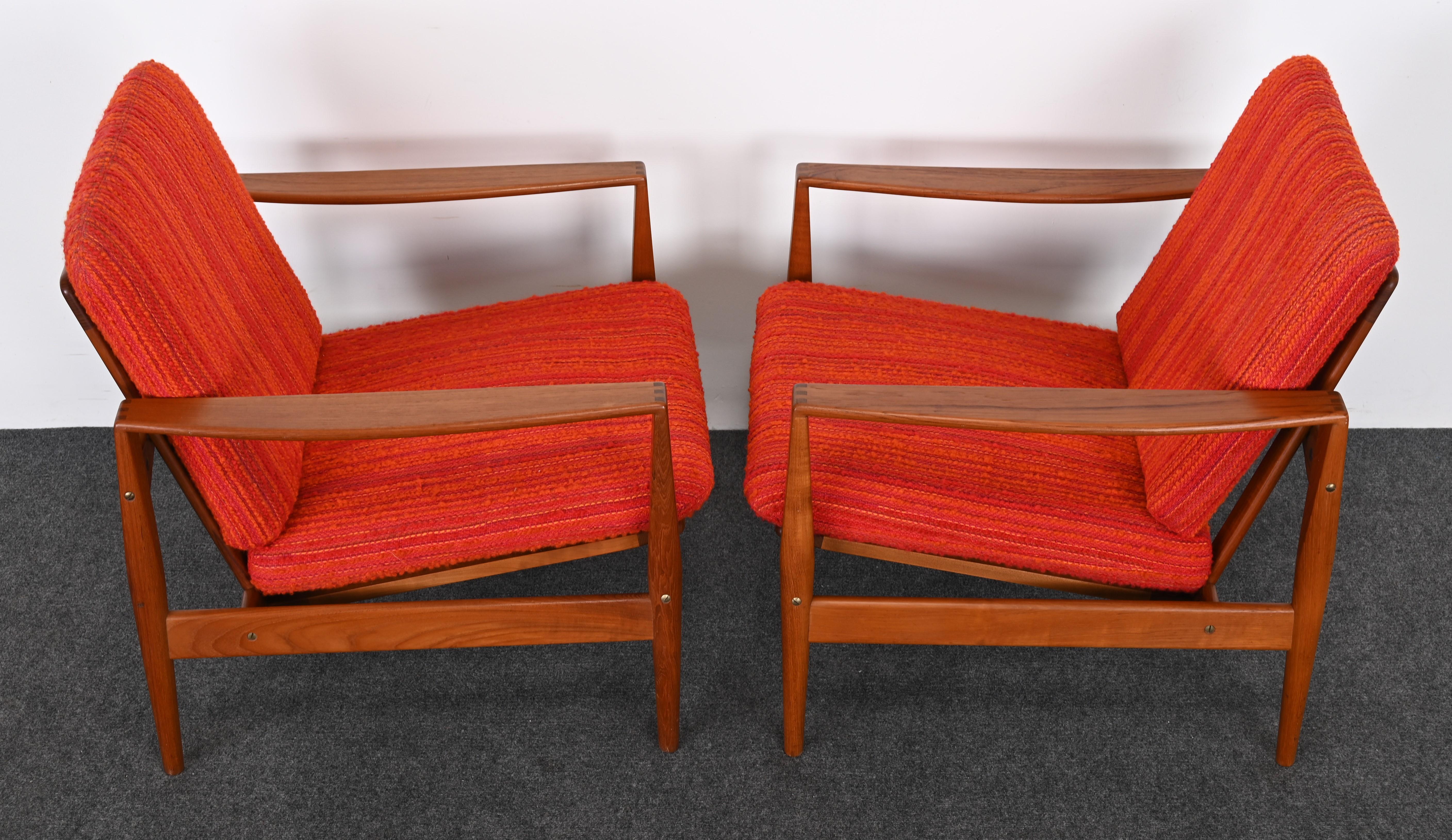 Pair of Easy Chairs by Illum Wikkelso for Niels Eilersen, Denmark, 1960s 7