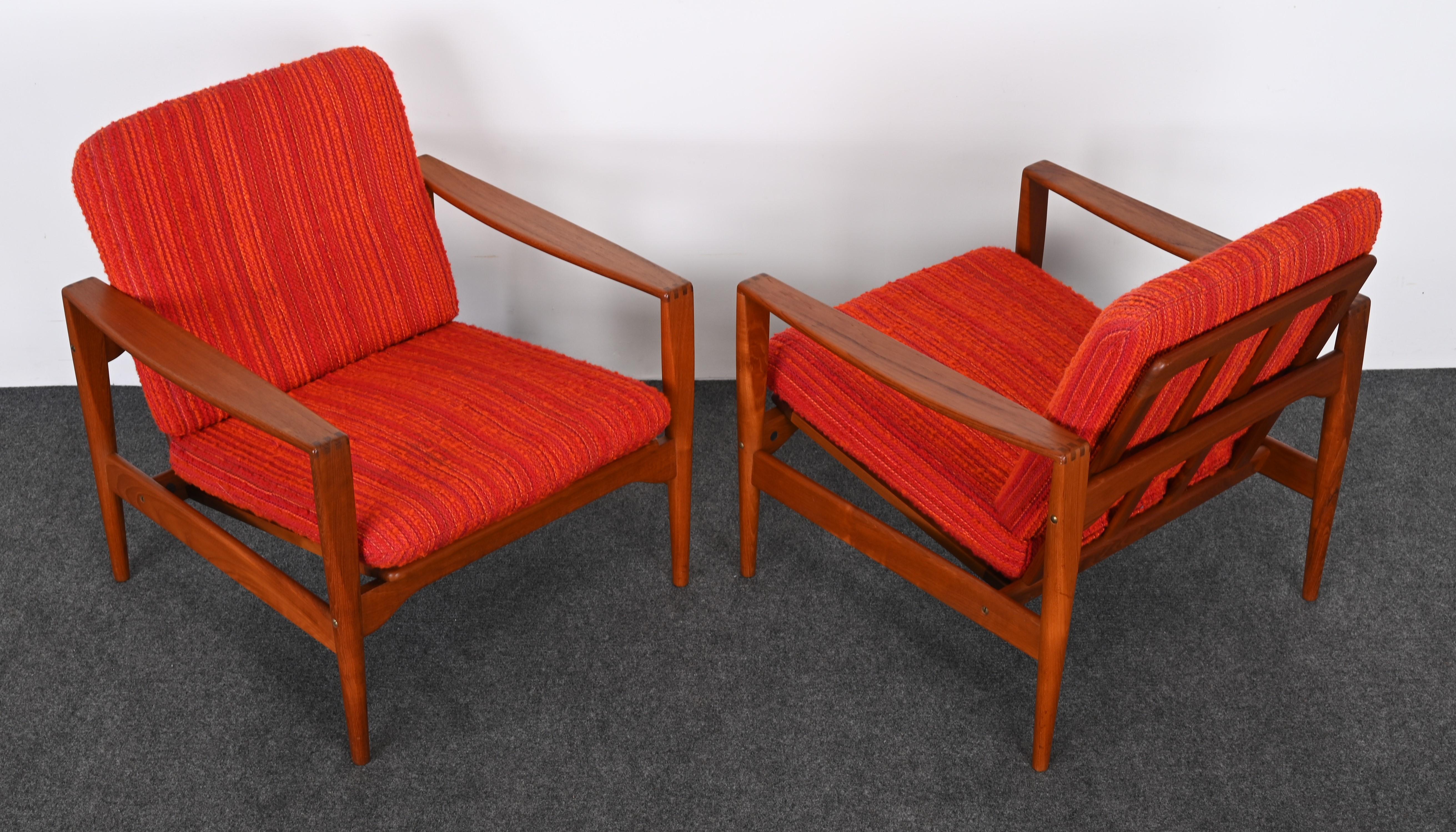 Scandinavian Modern Pair of Easy Chairs by Illum Wikkelso for Niels Eilersen, Denmark, 1960s