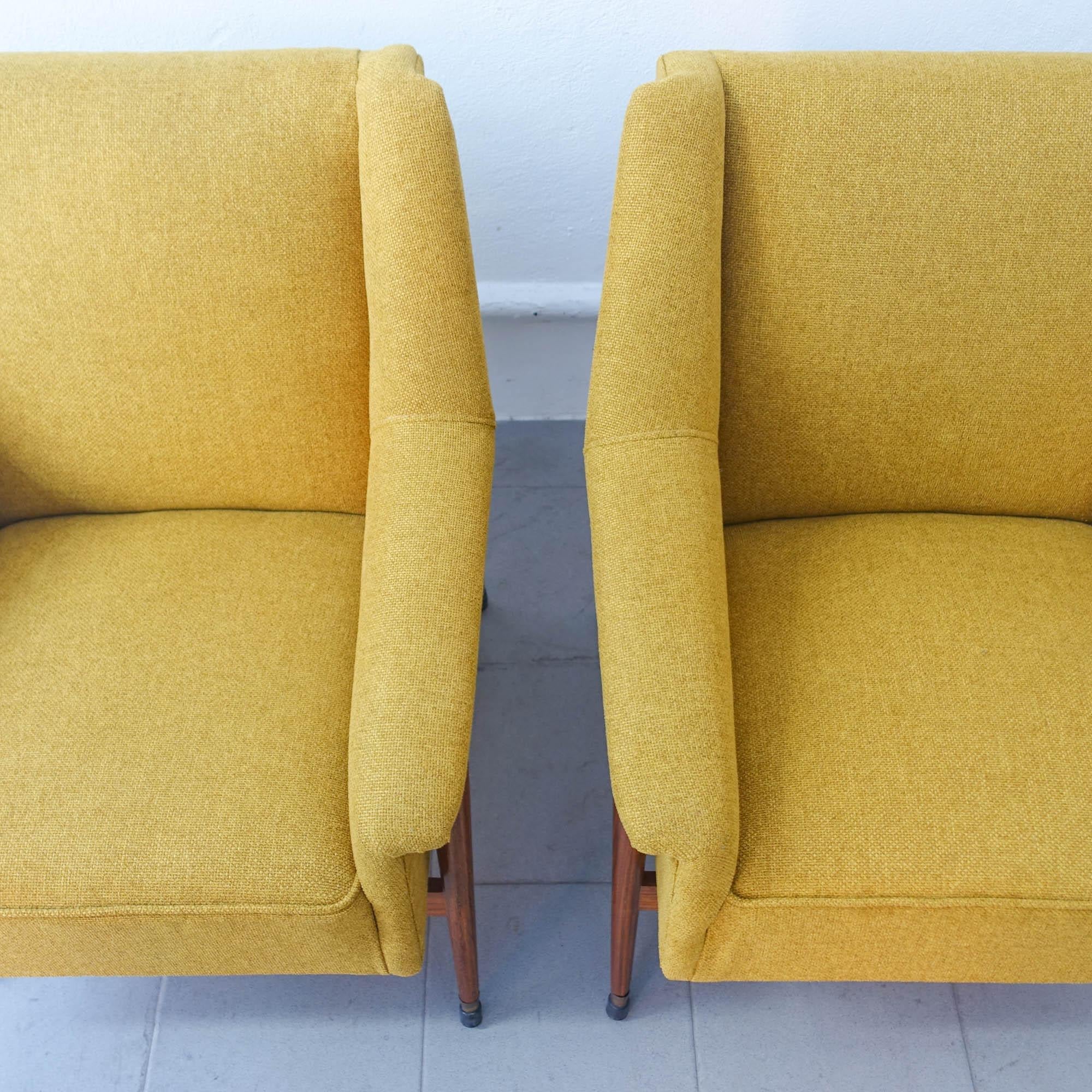 Pair of Easy Chairs, by José Espinho for Olaio, 1959 For Sale 7