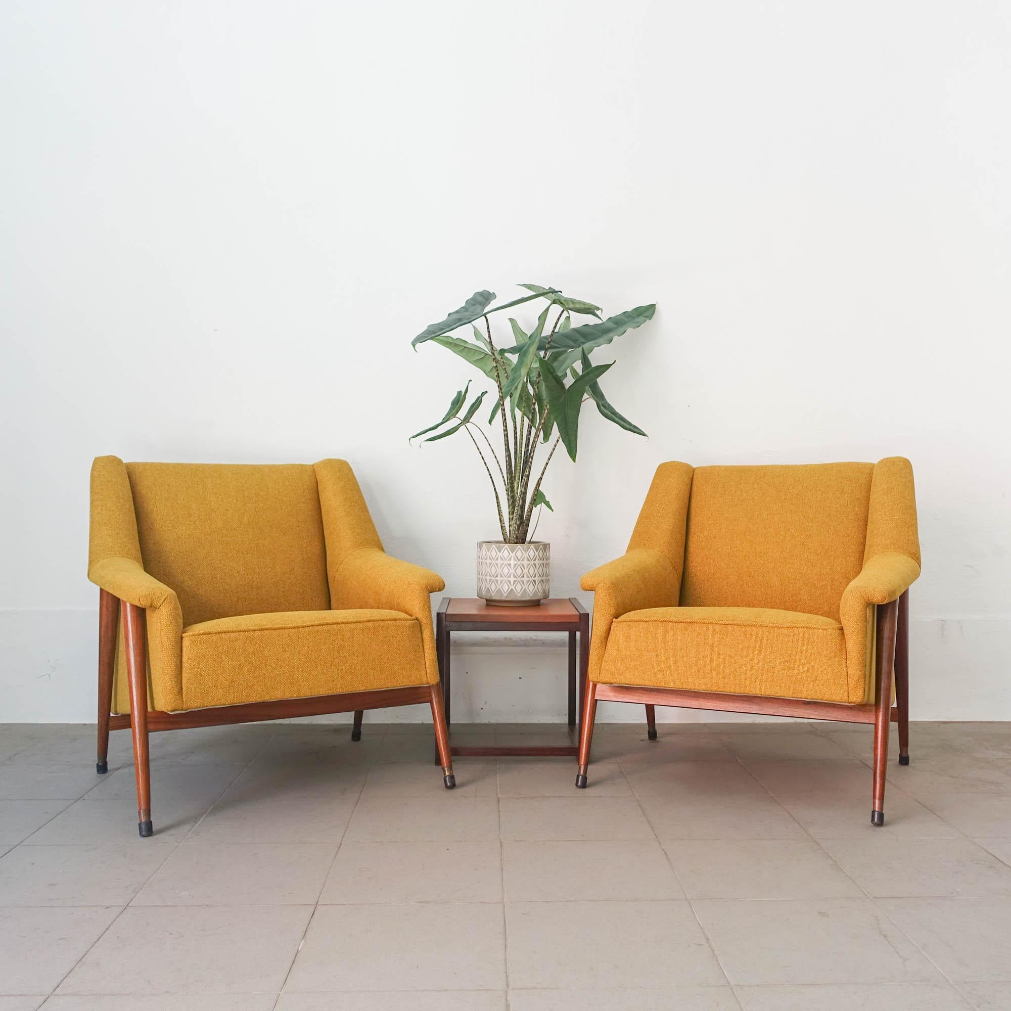 Pair of Easy Chairs, by José Espinho for Olaio, 1959 For Sale 12
