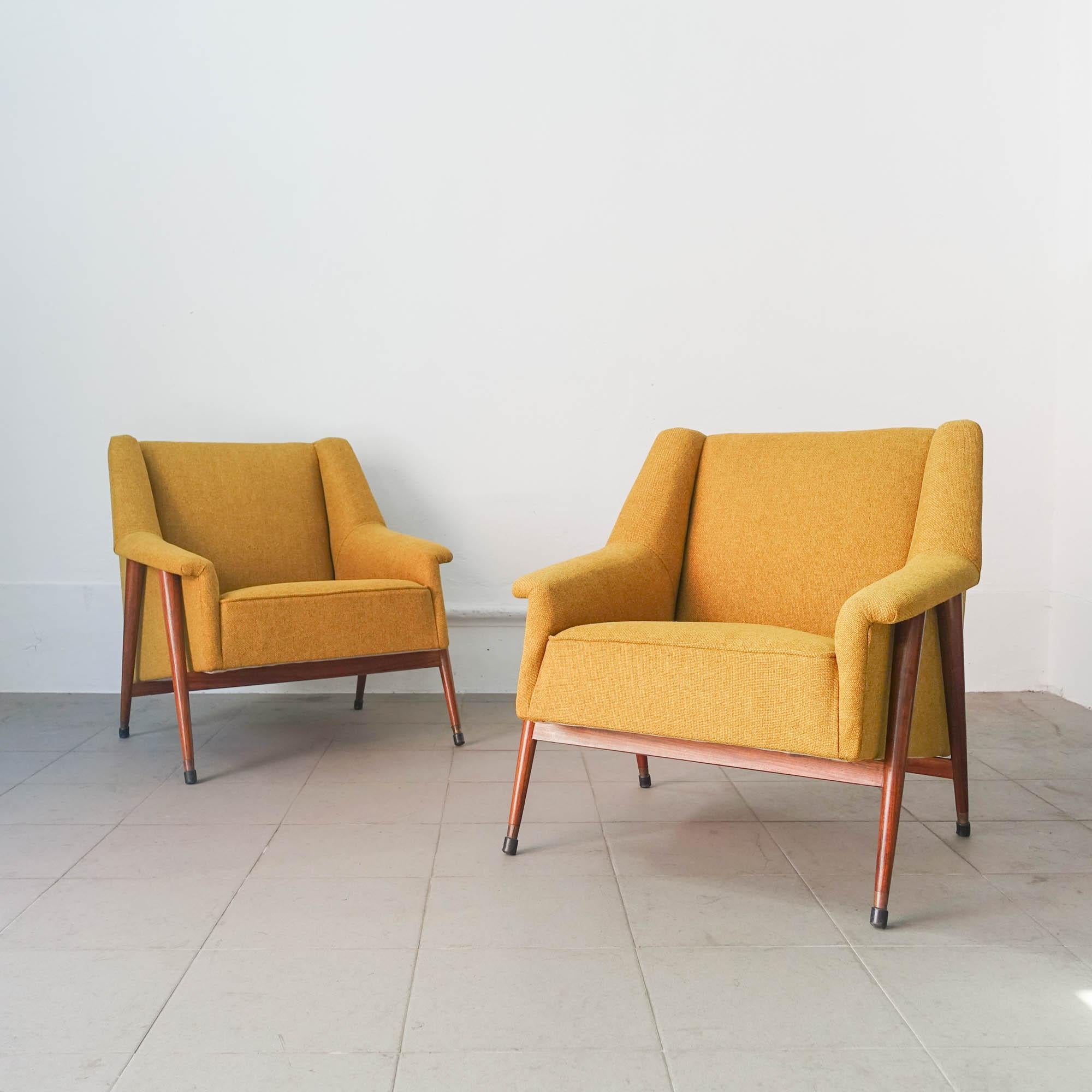 Pair of Easy Chairs, by José Espinho for Olaio, 1959 For Sale 13