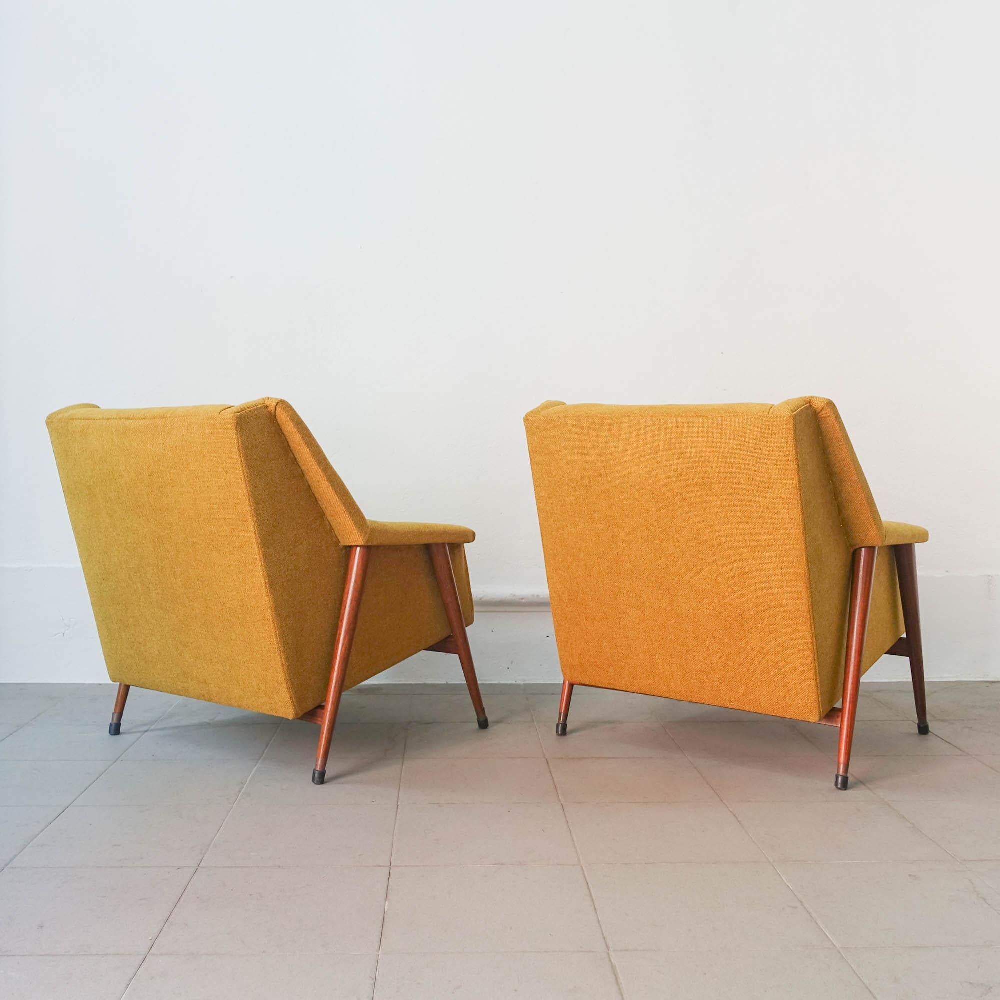 Portuguese Pair of Easy Chairs, by José Espinho for Olaio, 1959 For Sale
