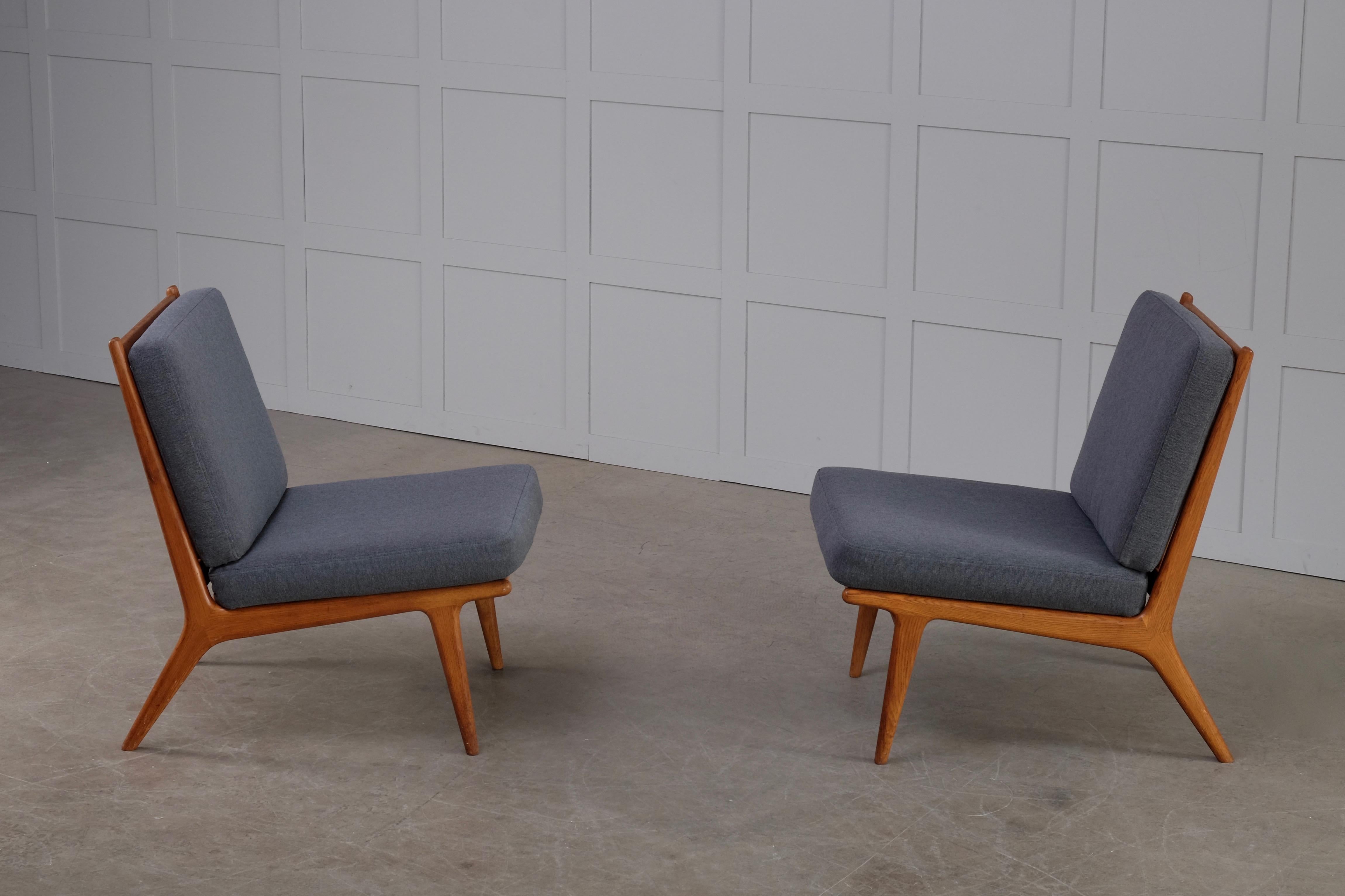 Ein Paar Sessel ohne Armlehne von Karl-Erik Ekselius, Schweden, 1960er Jahre im Angebot 1