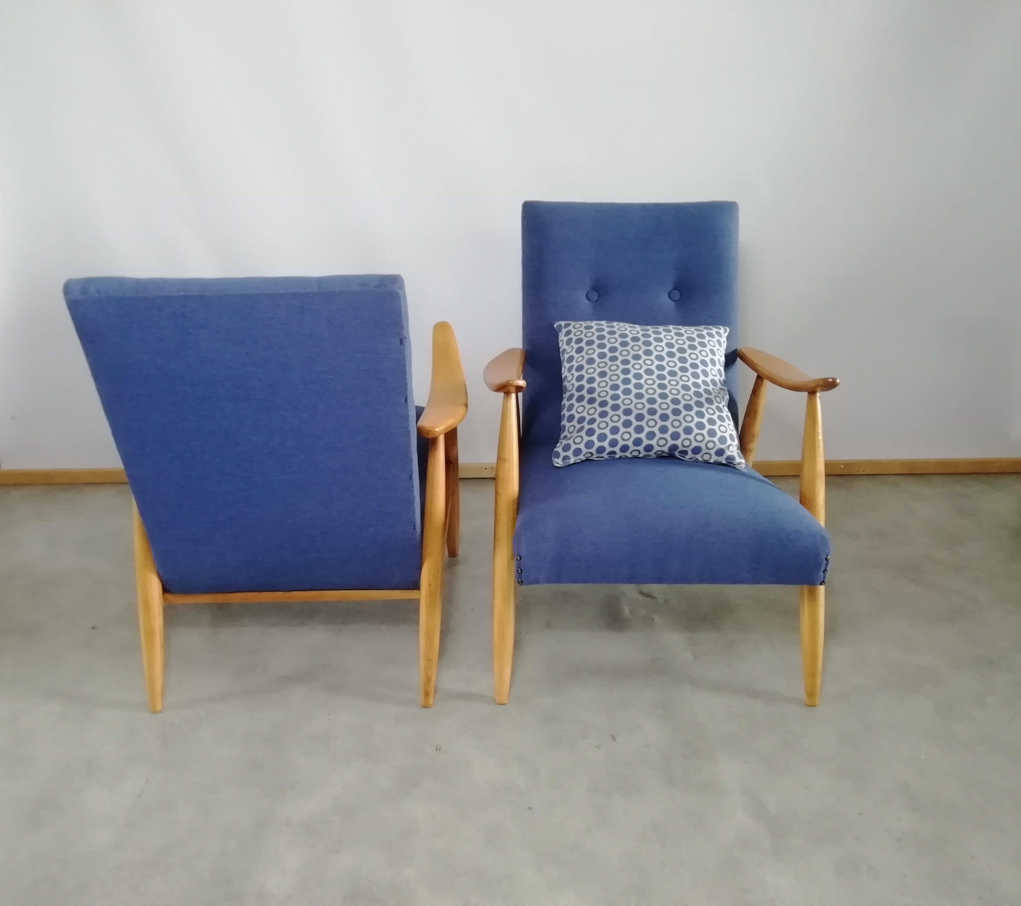 Pair of Easy Chairs by Louis Van Teeffelen for Wébé In Good Condition In Bunnik, NL