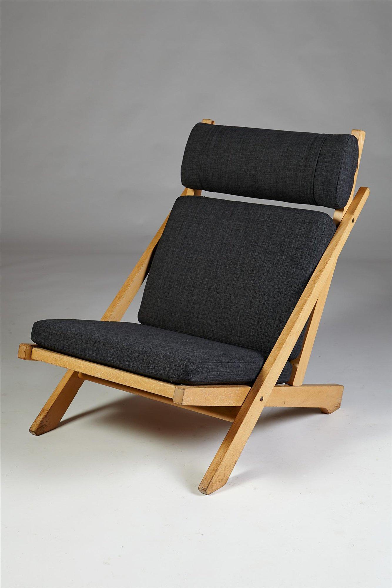 Scandinavian Modern Pair of Easy Chairs 