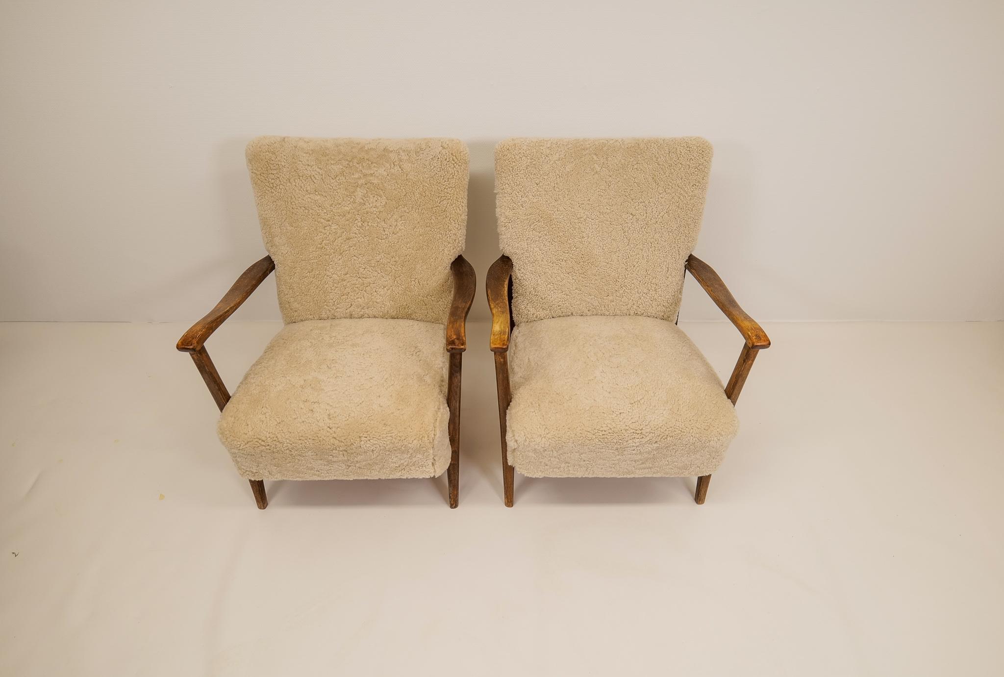 Mid-20th Century Pair of Easy Chairs DUX in Sheepskin, Sweden, 1950s