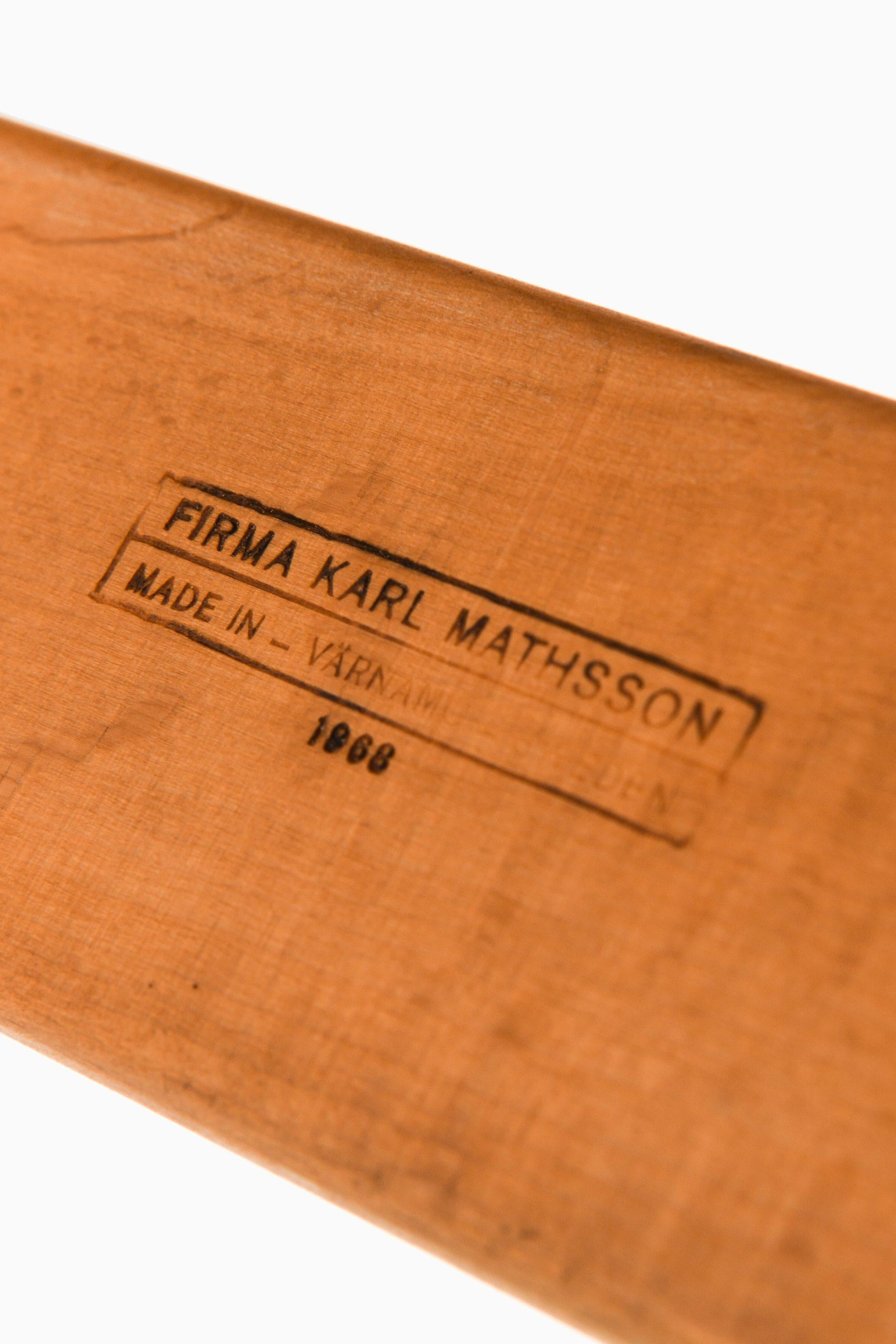 20ième siècle Paire de fauteuils en bouleau et sangles en cuir d'origine de Bruno Mathsson, 1968 en vente