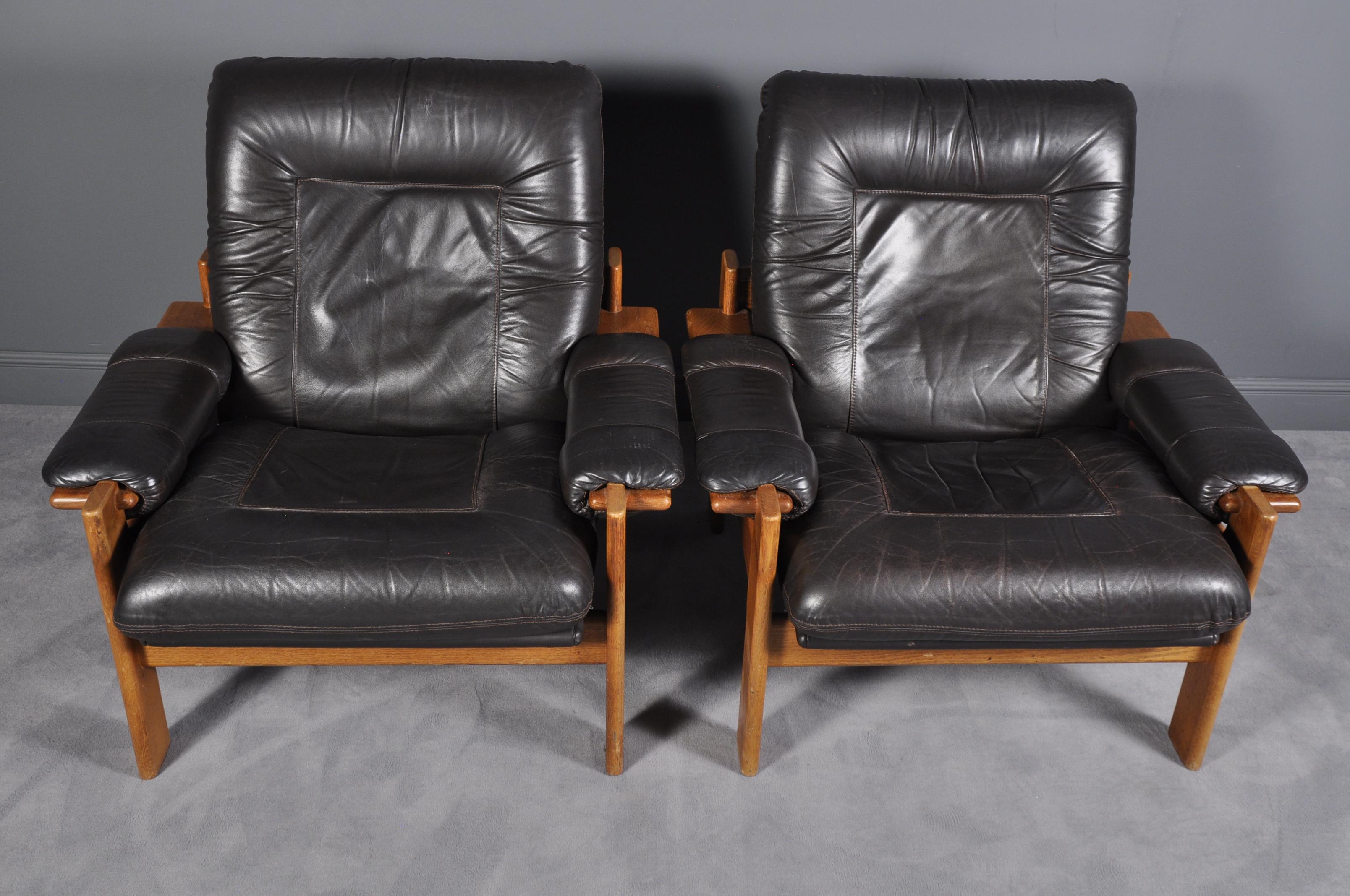 Pair of Easy Chairs in Black Leather and Teak, Denmark, 1960s 1
