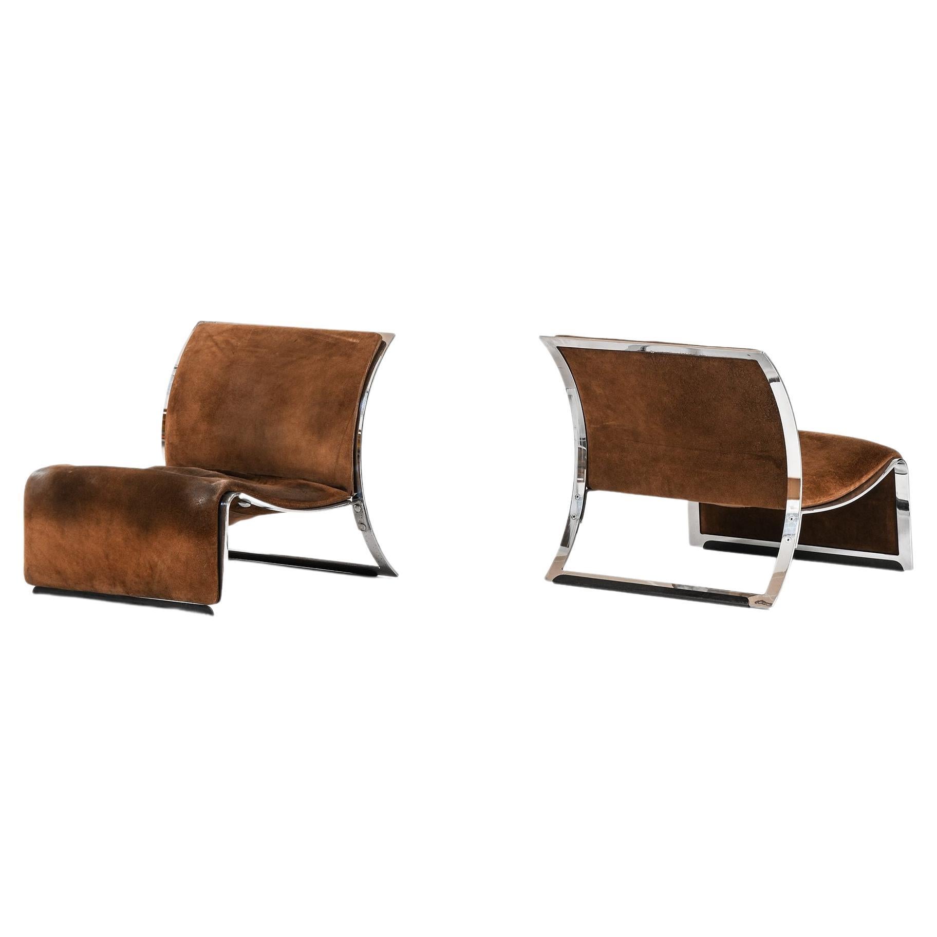 Paire de fauteuils en acier chromé et en daim par Vittorio Introini, 1965 en vente