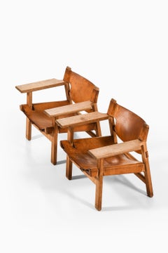Pair of Easy Chairs in Oak and Cognac Brown Leather by Børge Mogensen, 1950's