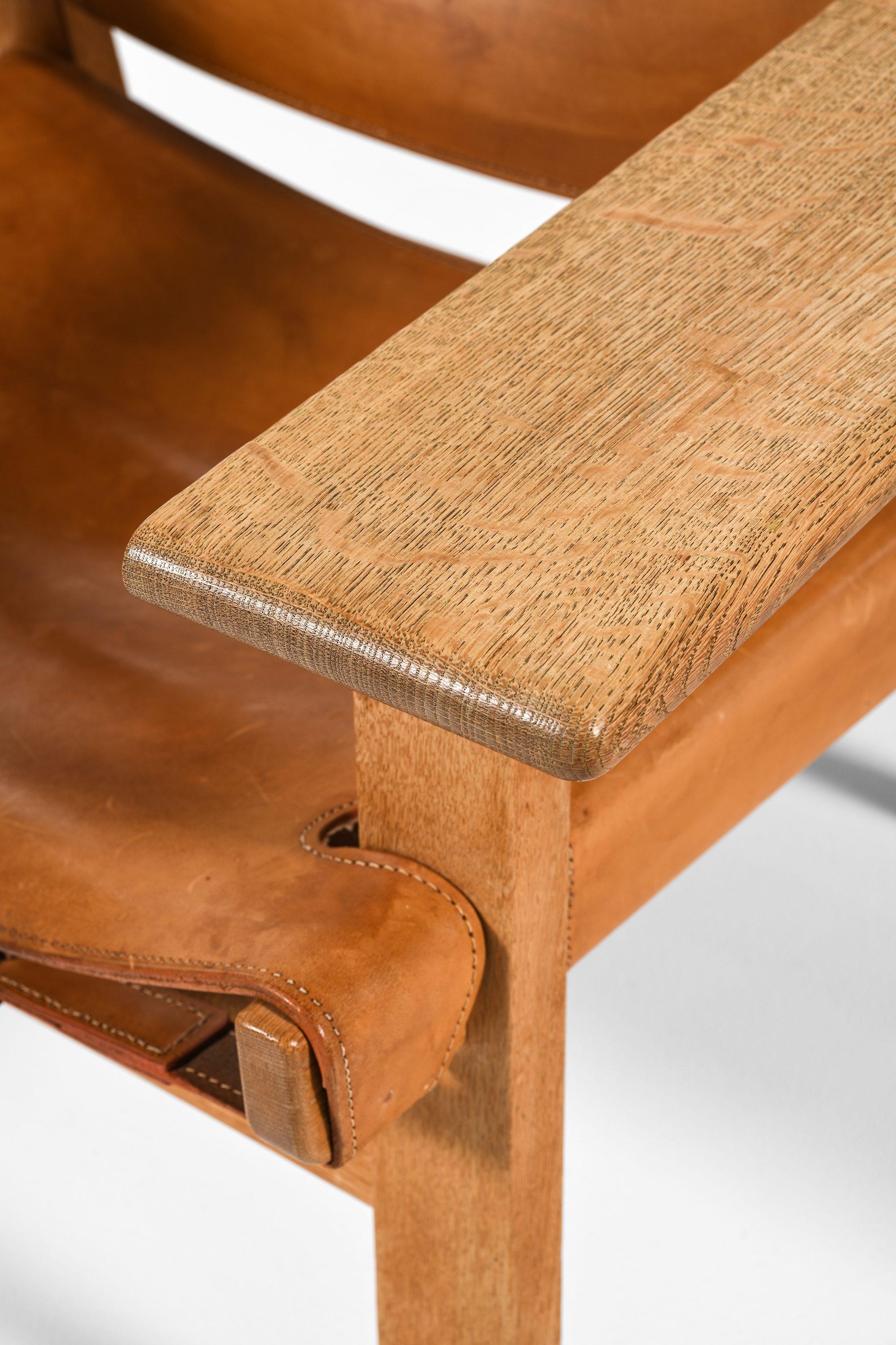 XX secolo Coppia di poltrone in Oak e pelle marrone cognac di Børge Mogensen, anni '50 in vendita