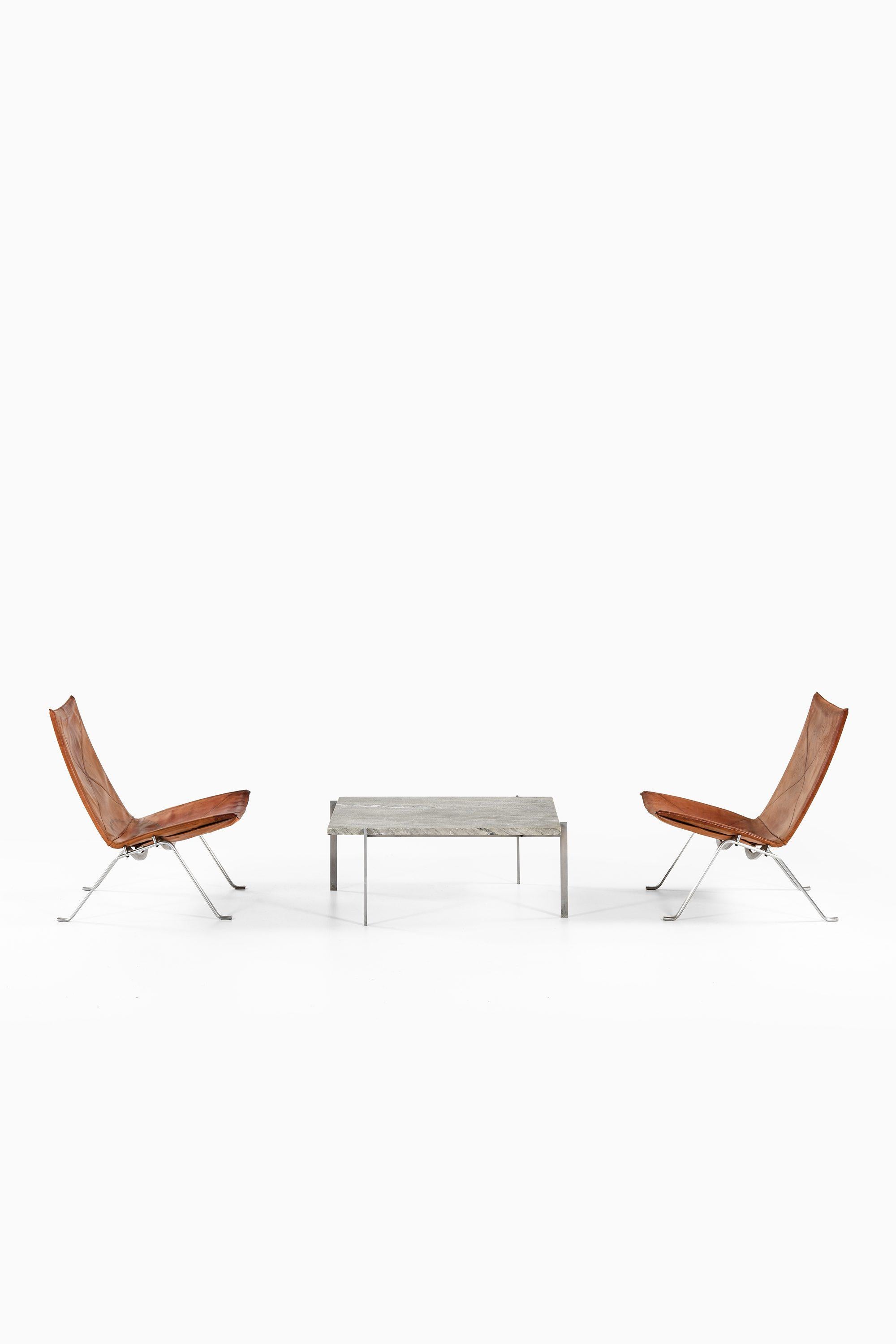 Paar Sessel aus Leder und Stahl von Poul Kjærholm, 1950′s im Angebot 2