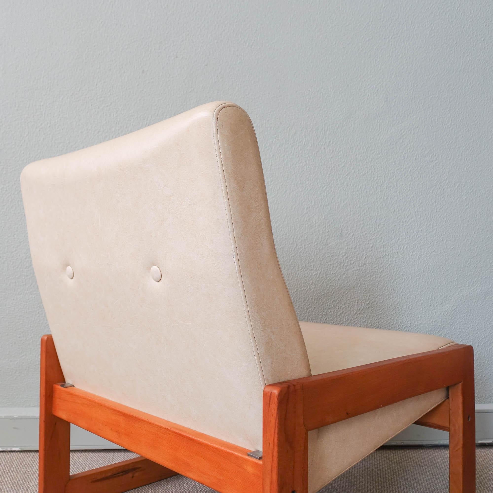 Pair of Easy Chairs, Model Espinho, by José Espinho for Olaio, 1973 For Sale 8