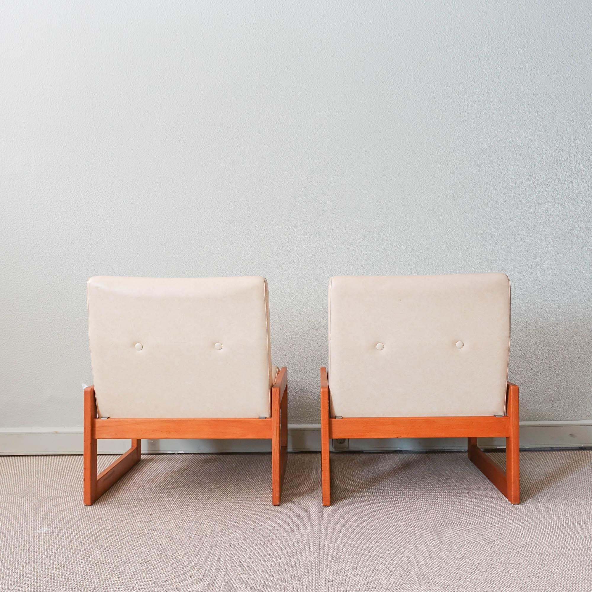 Pair of Easy Chairs, Model Espinho, by José Espinho for Olaio, 1973 In Good Condition For Sale In Lisboa, PT