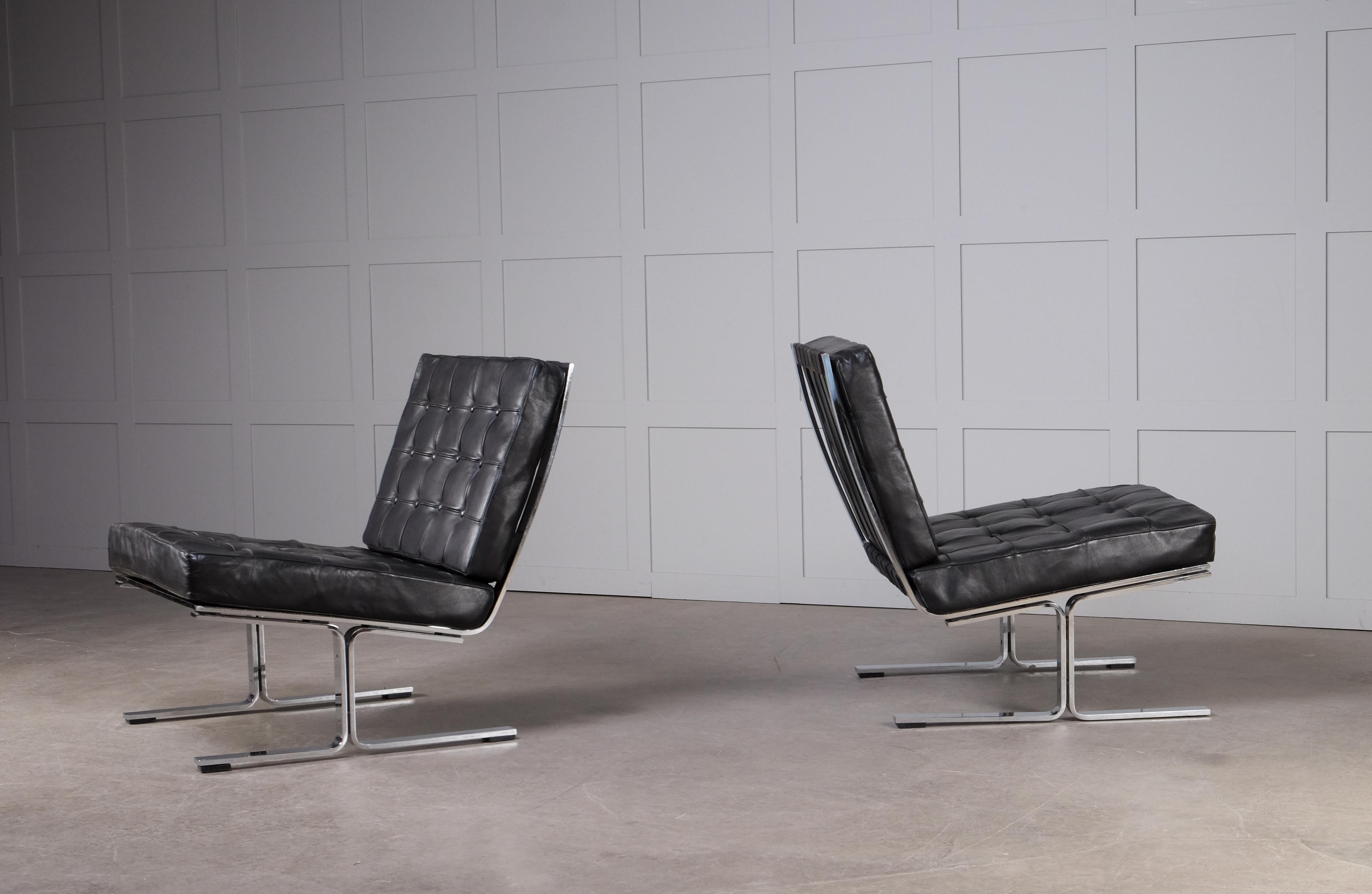 Ein Paar Sessel ohne Armlehne Modell „F60“ von Karl-Erik Ekselius, 1960er Jahre im Angebot 5