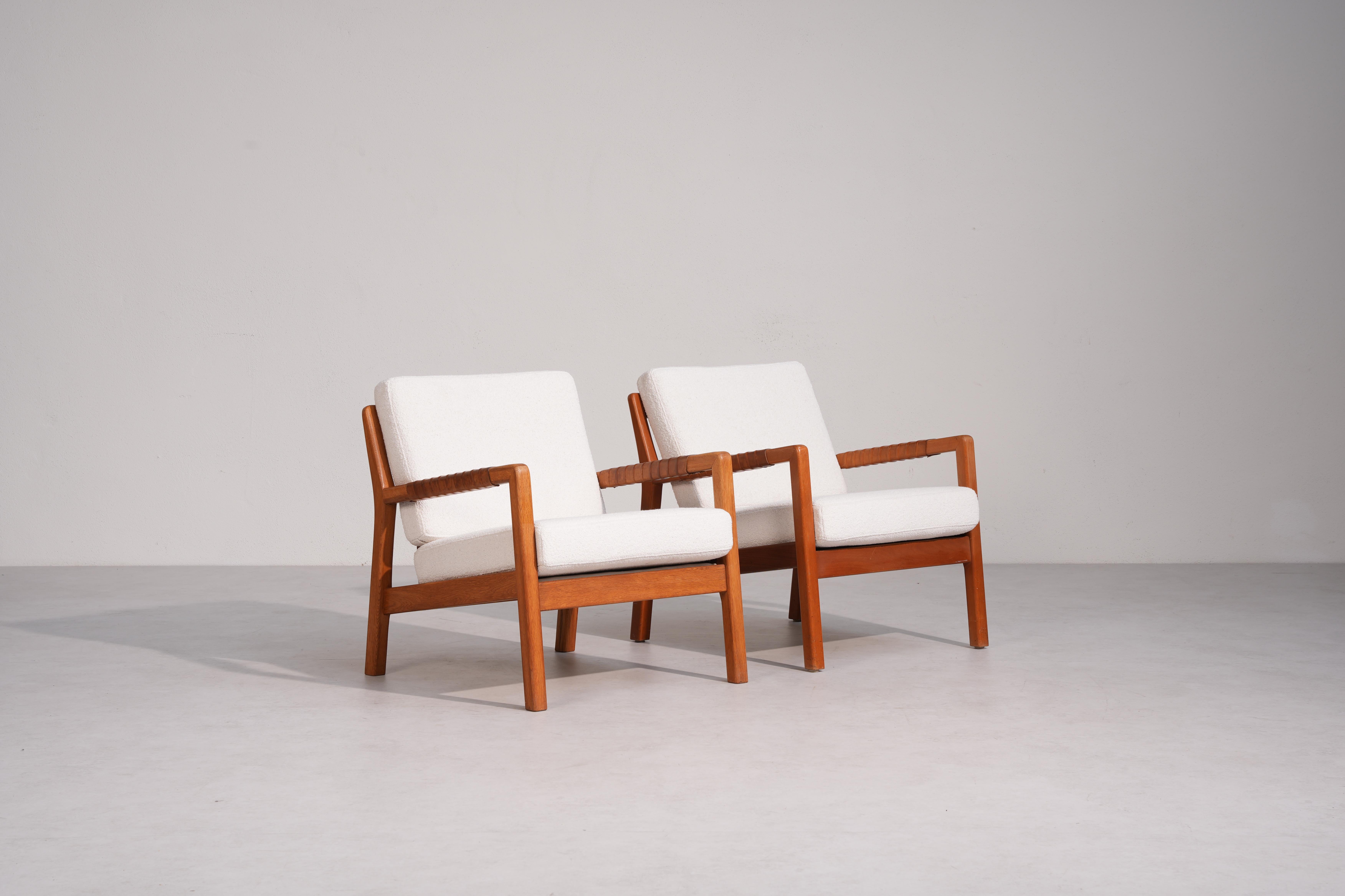 Pareja de tumbonas de Carl Gustaf Hiort af Örnas, Finlandia en Excelente estado para la venta en Berlin, DE