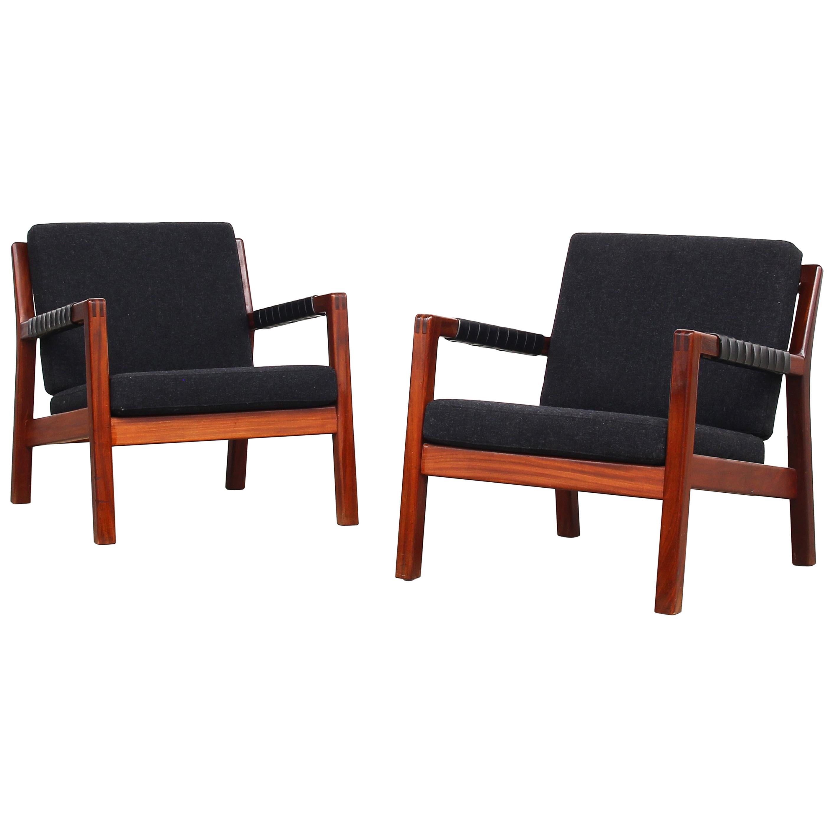 Pair of Easy Lounge Chairs by Carl Gustaf Hiort Af Örnas, Finland For Sale