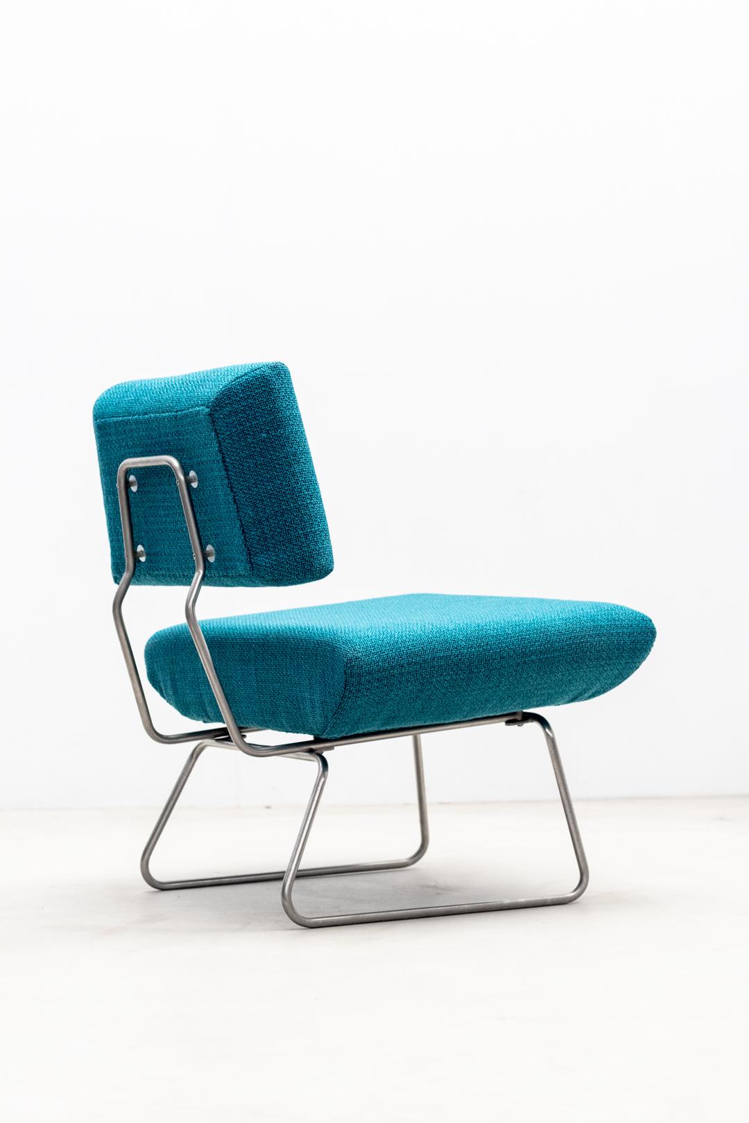 Milieu du XXe siècle Paire de fauteuils de salon par George Coslin  1960s en vente