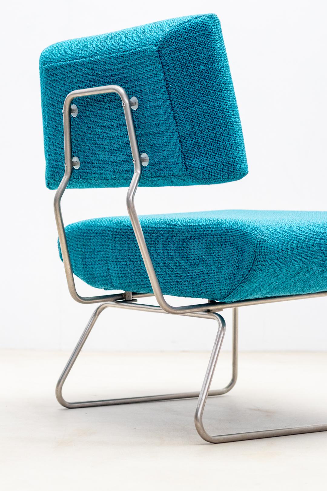 Paire de fauteuils de salon par George Coslin  1960s en vente 2
