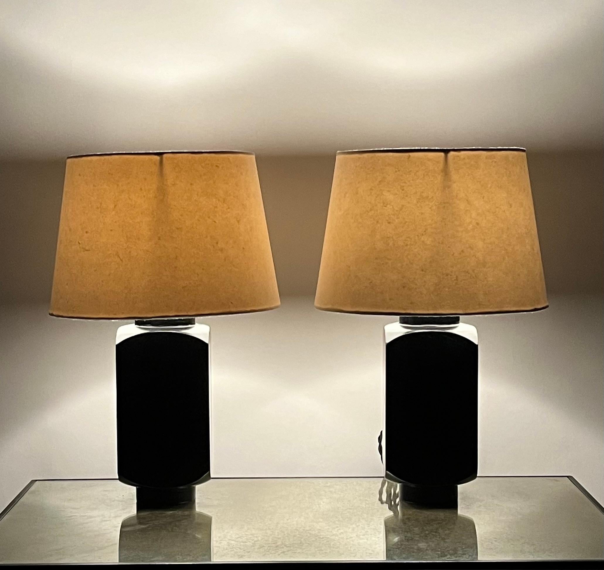 Art Deco Pair of 'Ébène' Table Lamps with Parchment Shades by Design Frères For Sale