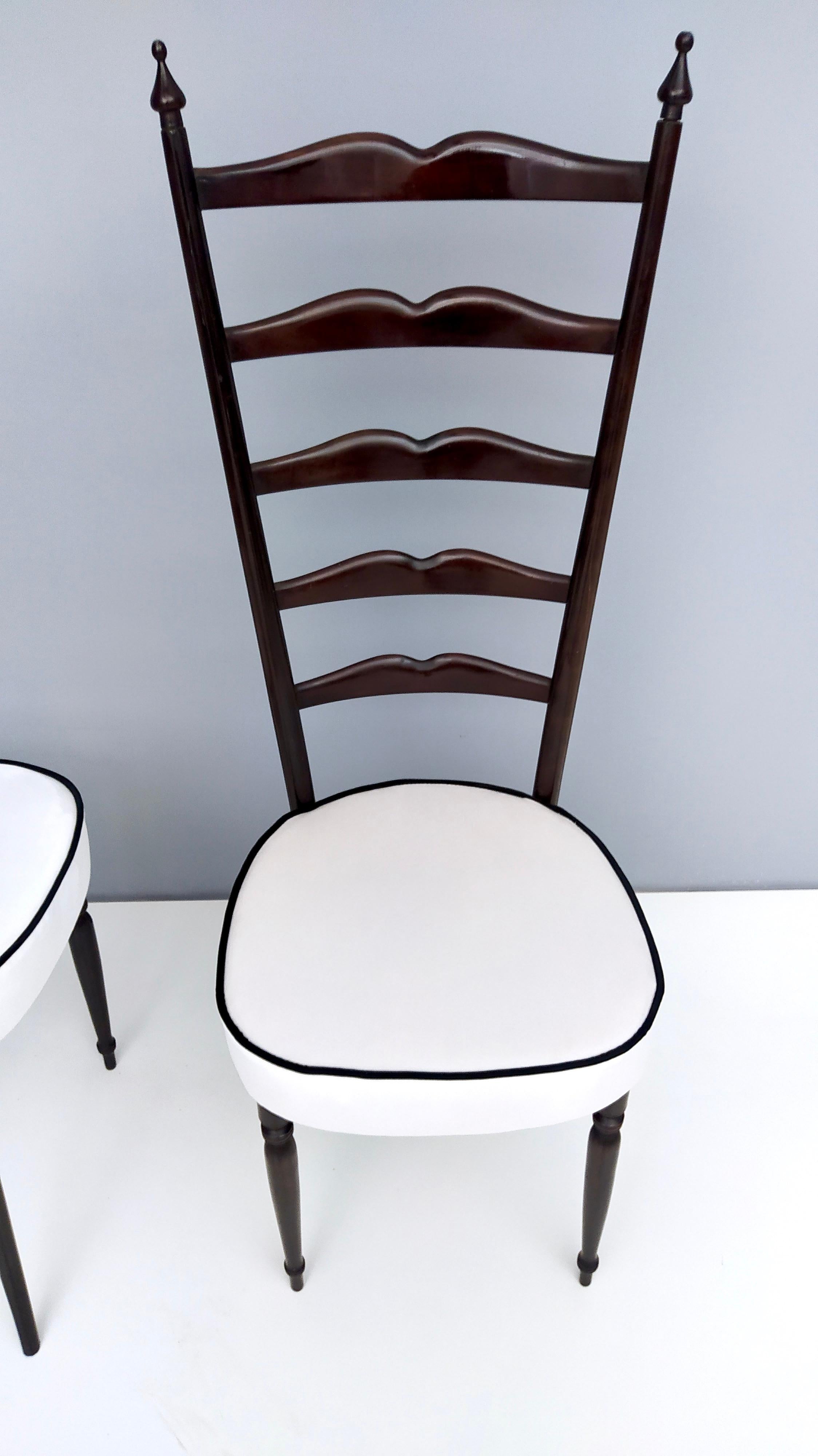 Pair of Vintage Ebonized Beech Chiavarine Chairs with White Upholstery, Italy 3