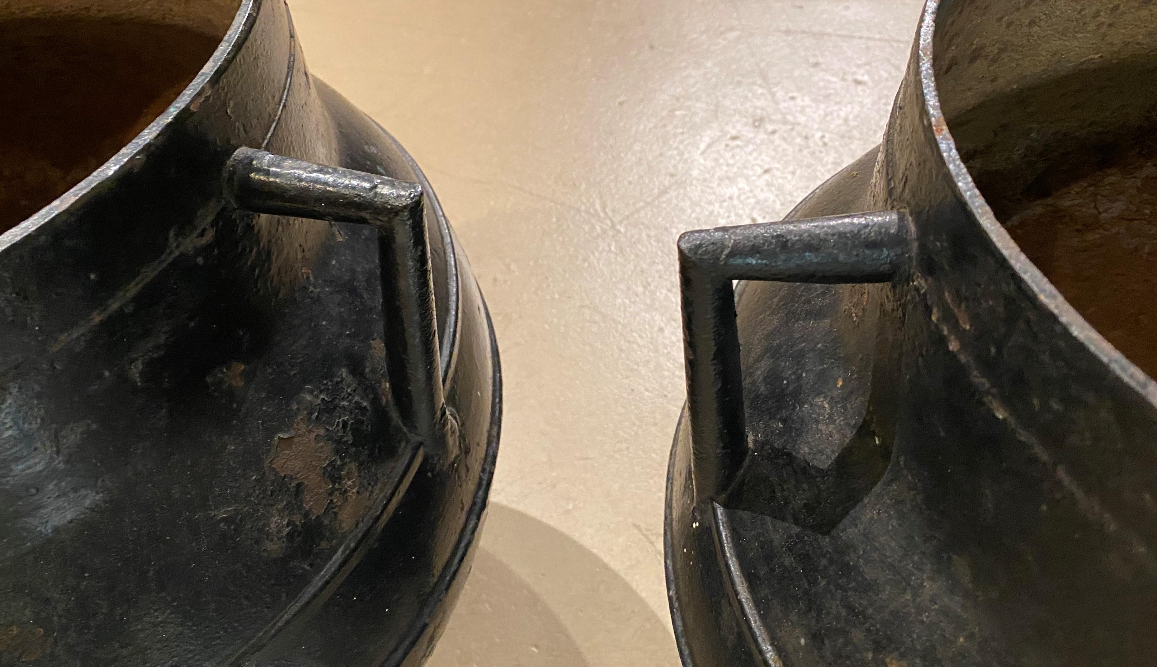 Portuguese Pair of Ebonized Cast Iron Handled Cauldrons with Tripod Feet For Sale