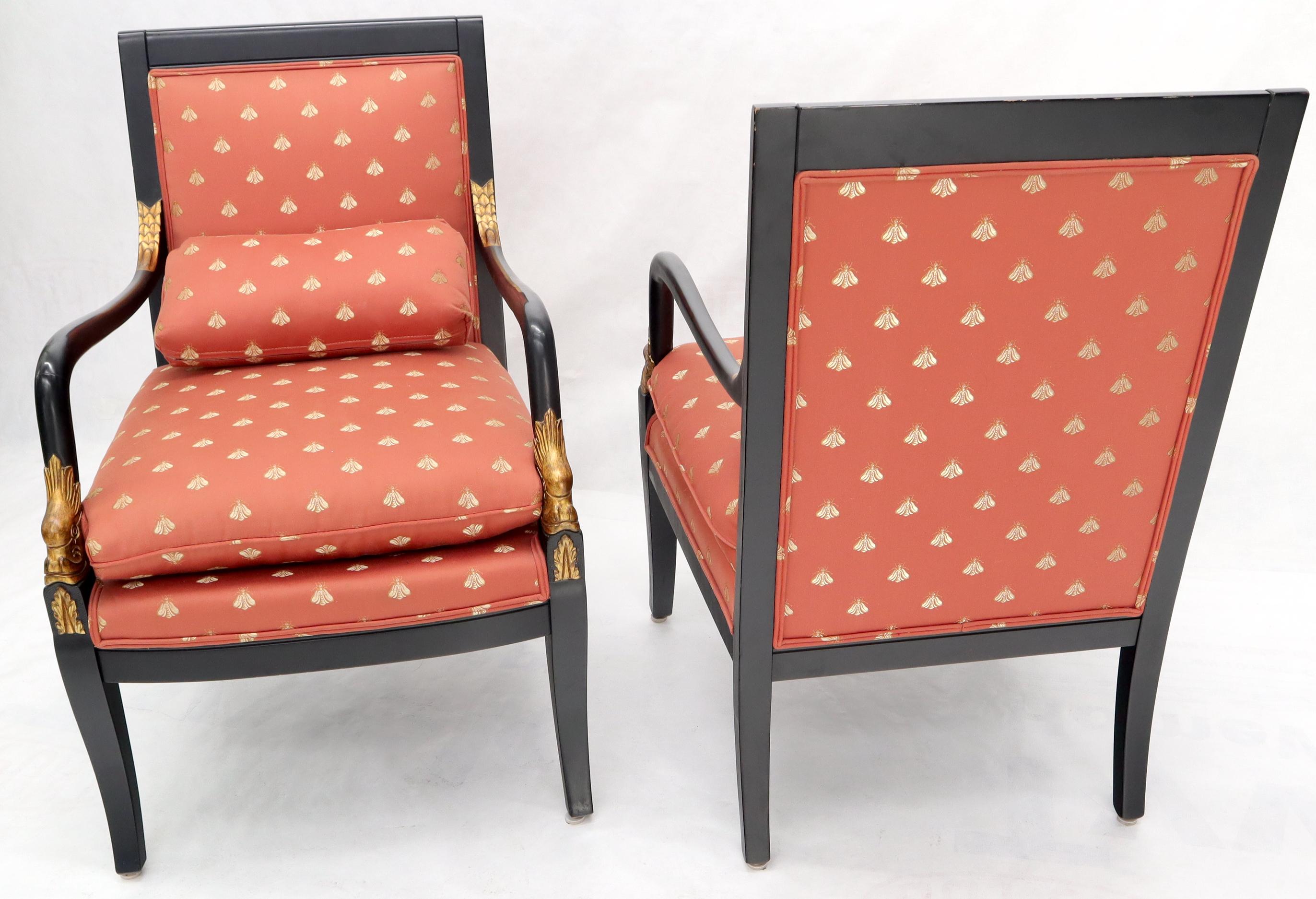 Neoklassizistisches Sesselpaar mit ebonisierten, goldverzierten Schnitzrahmen im Angebot 4