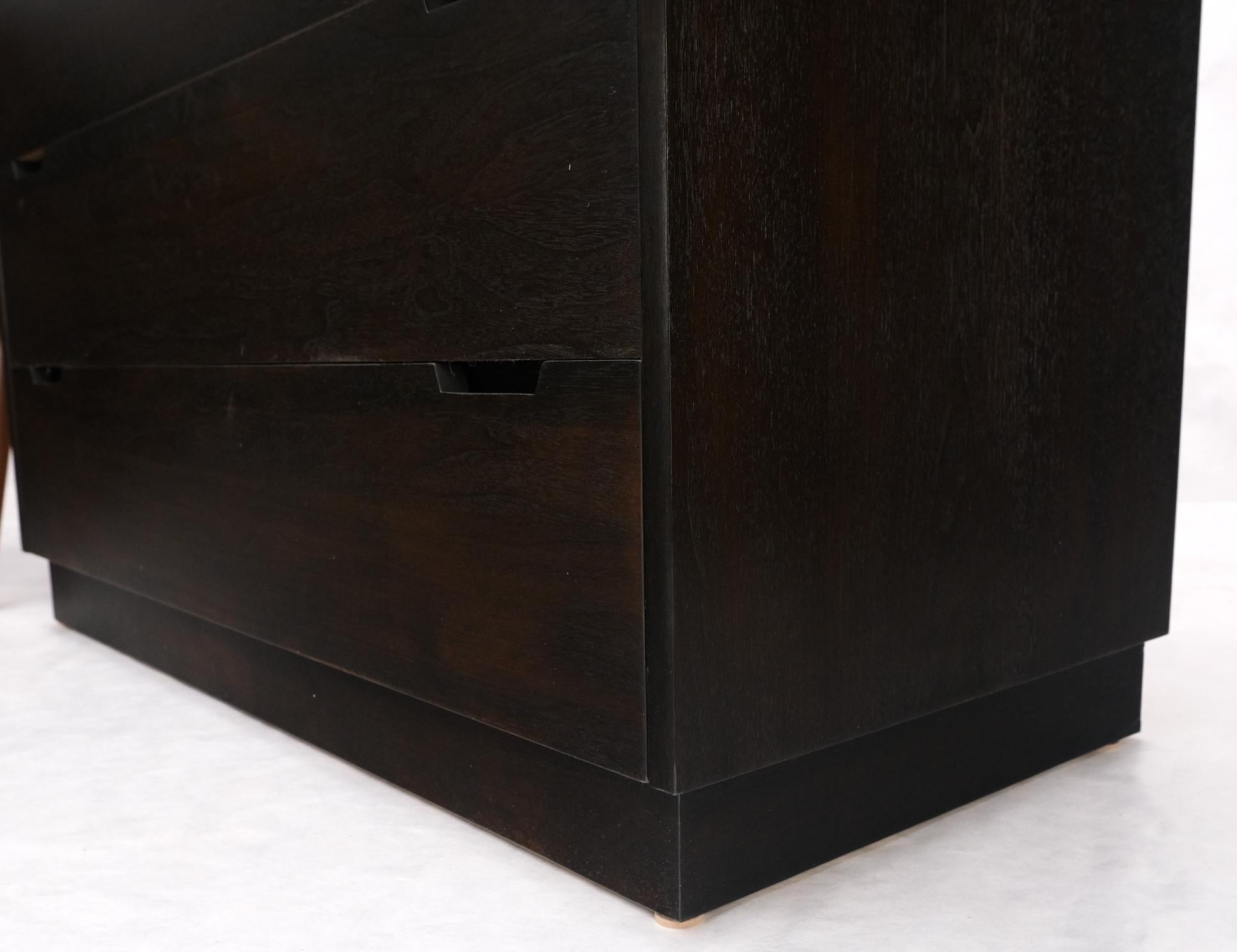 Pair of Ebonized Mahogany 4 Drawers Bachelor Chests w/ Gallery Tops Restored For Sale 4