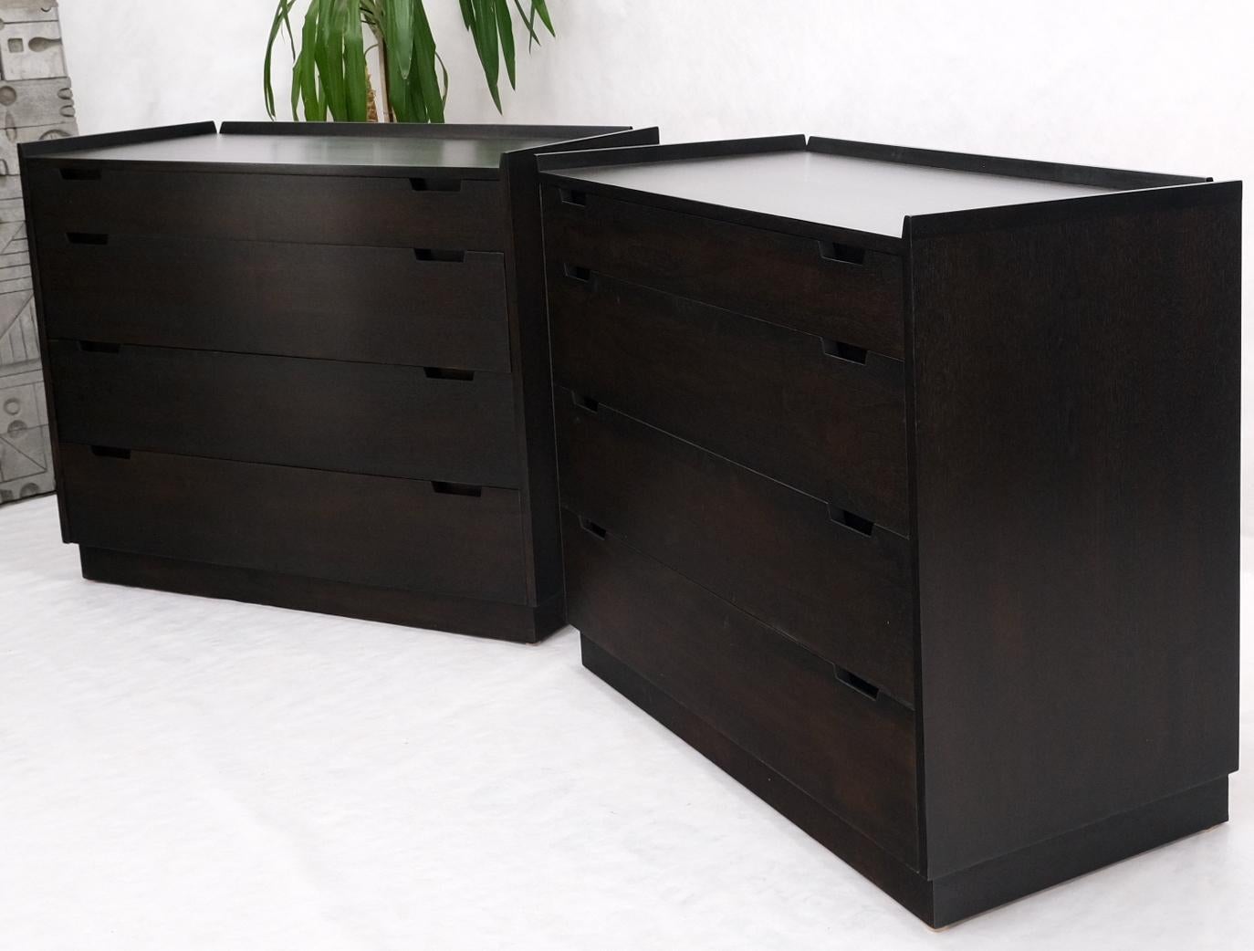 Pair of Ebonized Mahogany 4 Drawers Bachelor Chests w/ Gallery Tops Restored For Sale 8
