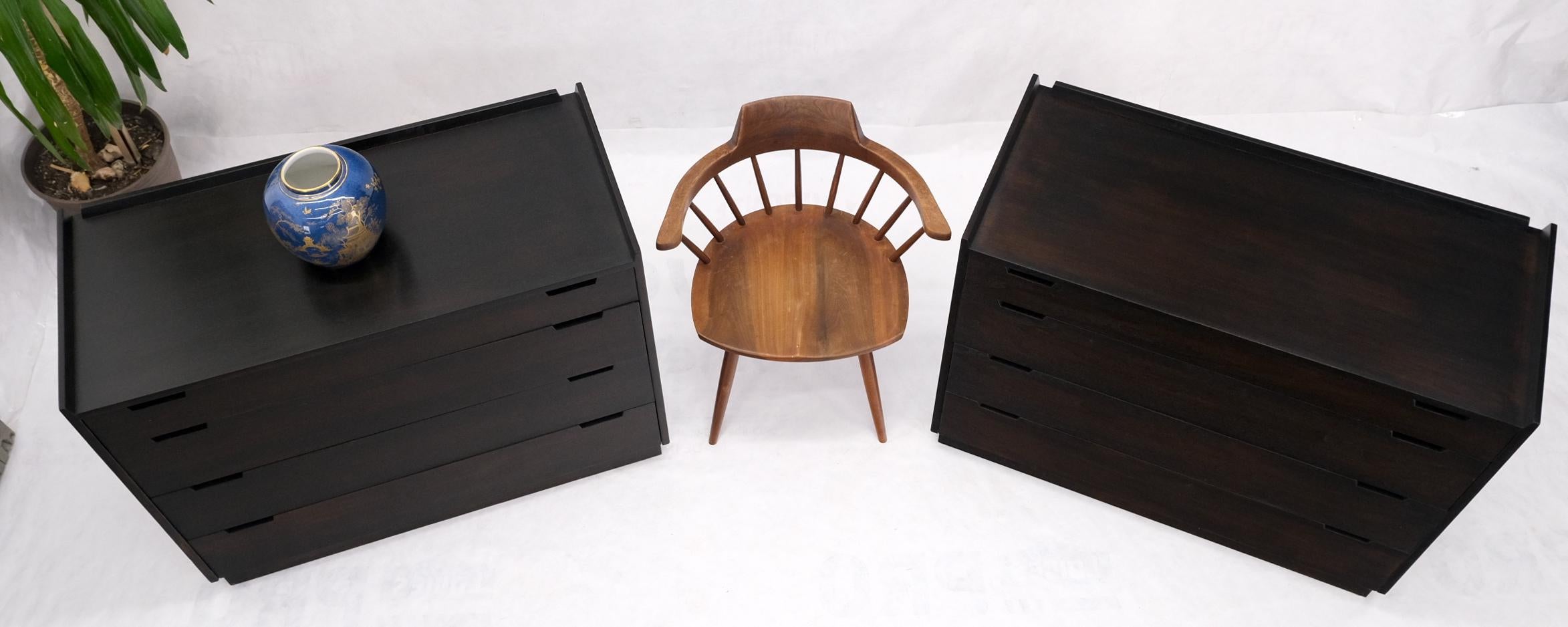 Pair of Ebonized Mahogany 4 Drawers Bachelor Chests w/ Gallery Tops Restored In Excellent Condition For Sale In Rockaway, NJ