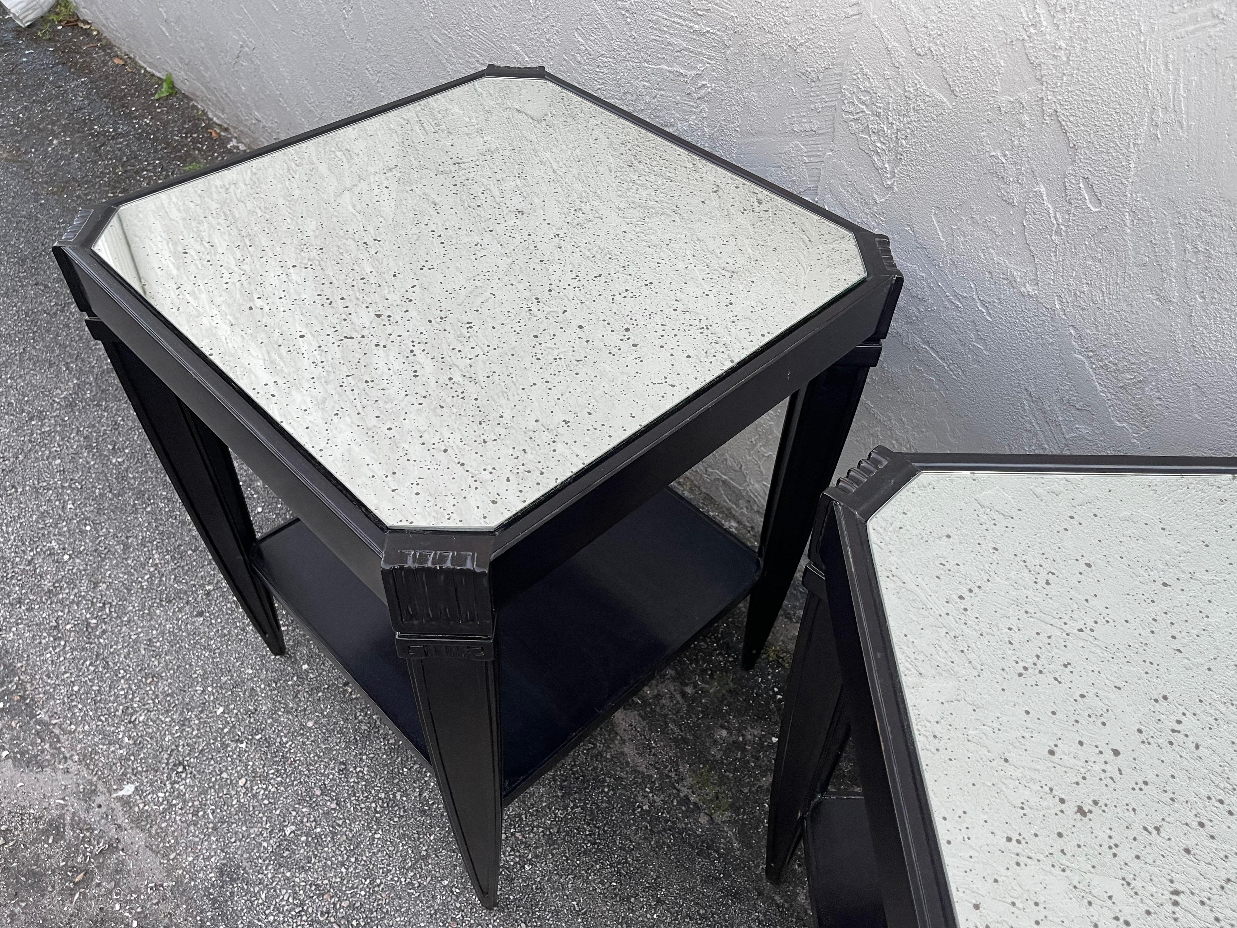 Art Deco Pair of Ebonized & Mirrored Two Tier End Tables by Dessin Fournir For Sale