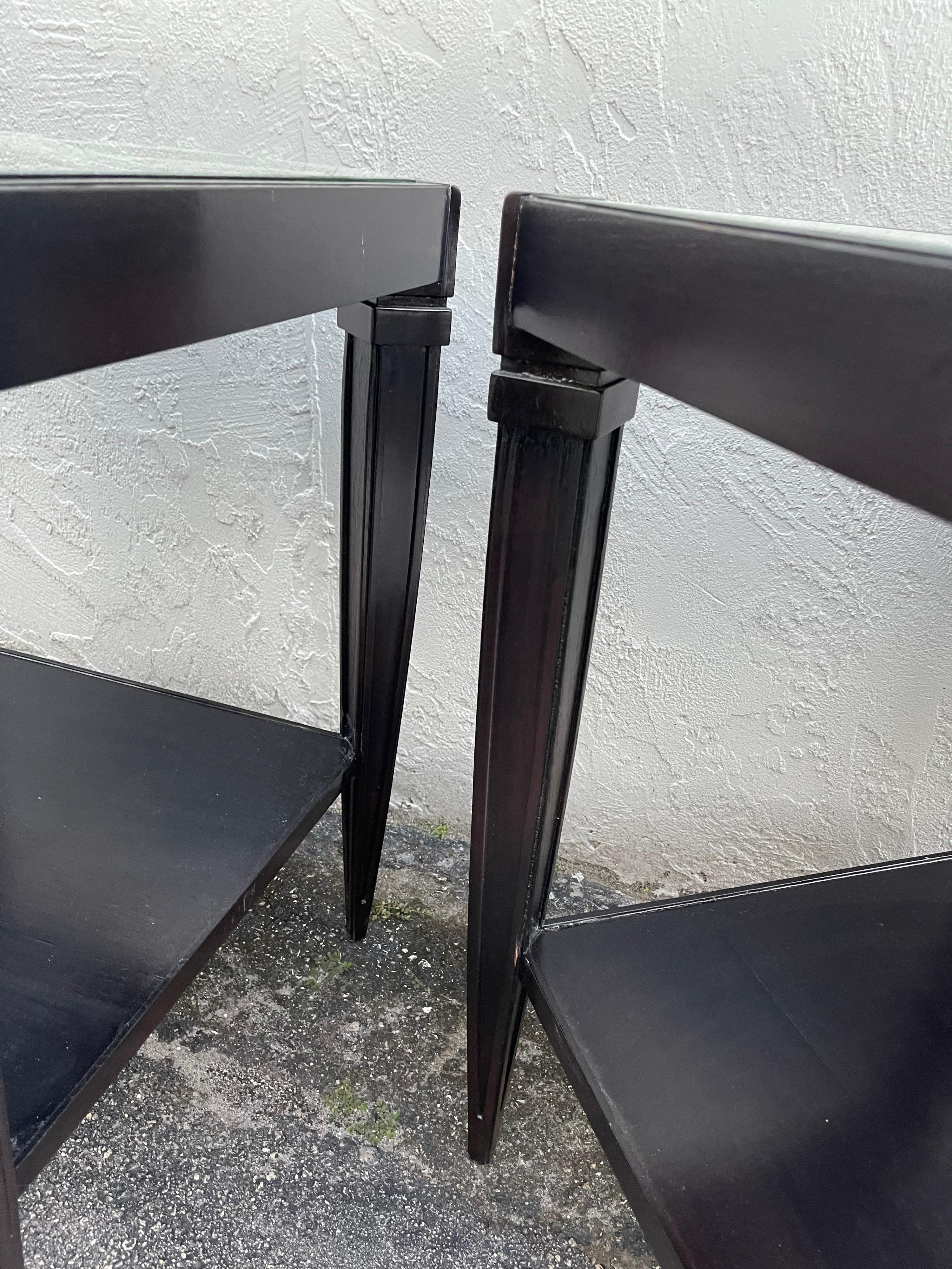 20th Century Pair of Ebonized & Mirrored Two Tier End Tables by Dessin Fournir For Sale