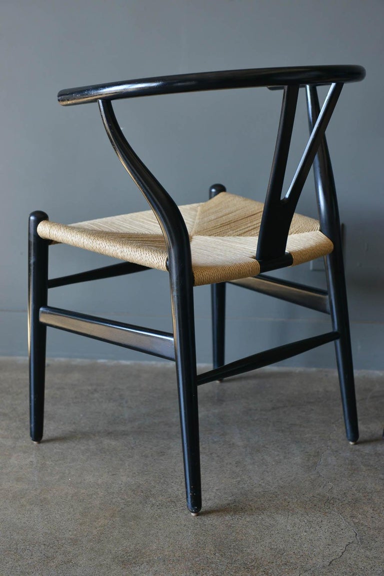 Pair of Ebonized Oak Wishbone Dining Chairs by Hans J. Wegner, ca. 1955 For Sale 2